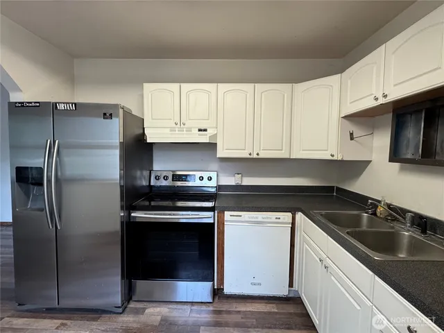 $473,000 | 10645 21st Avenue Southwest, Seattle, WA 98146