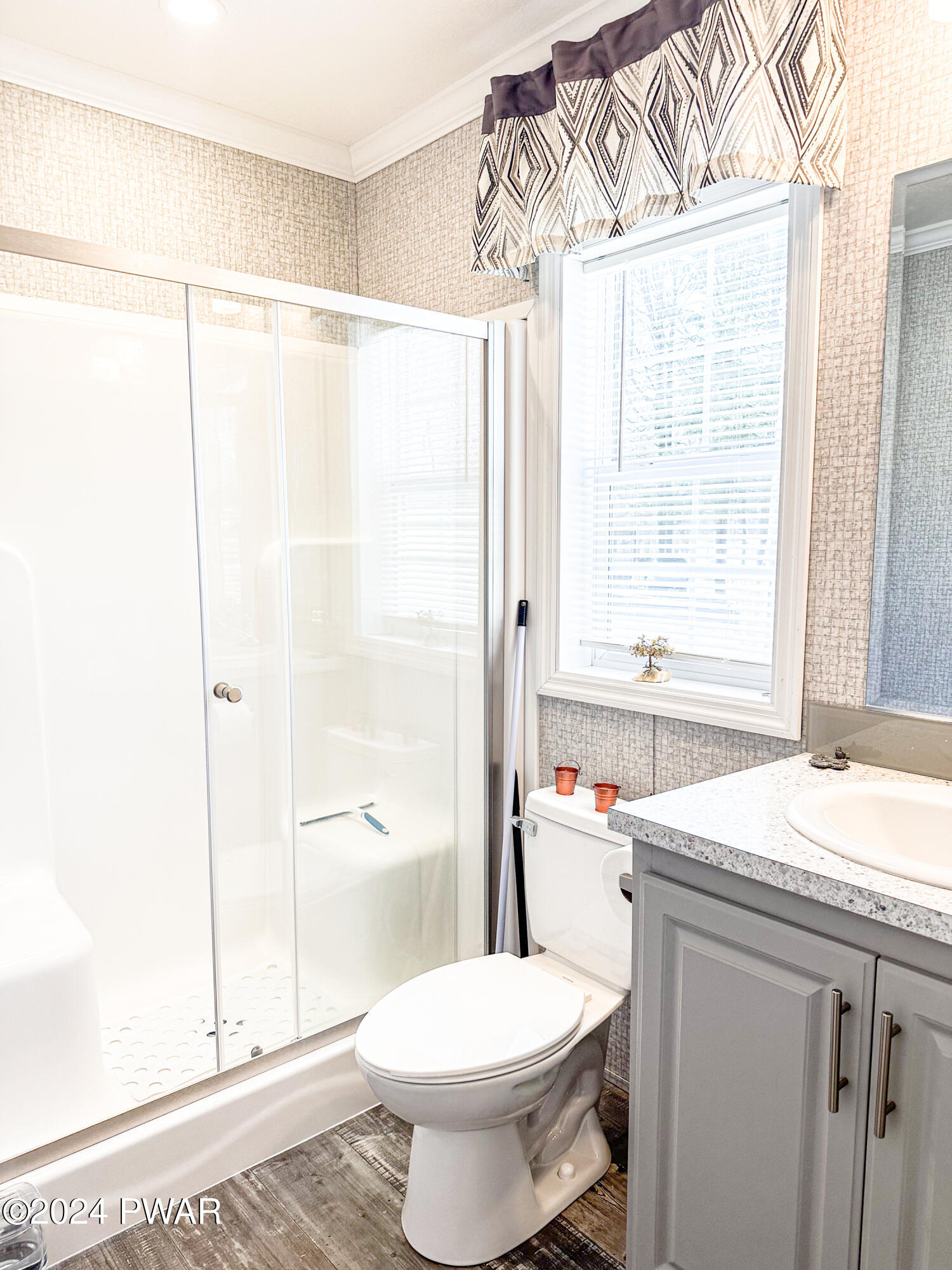116 Middle Road Greentown, PA 18426 - Photo 17 of 24