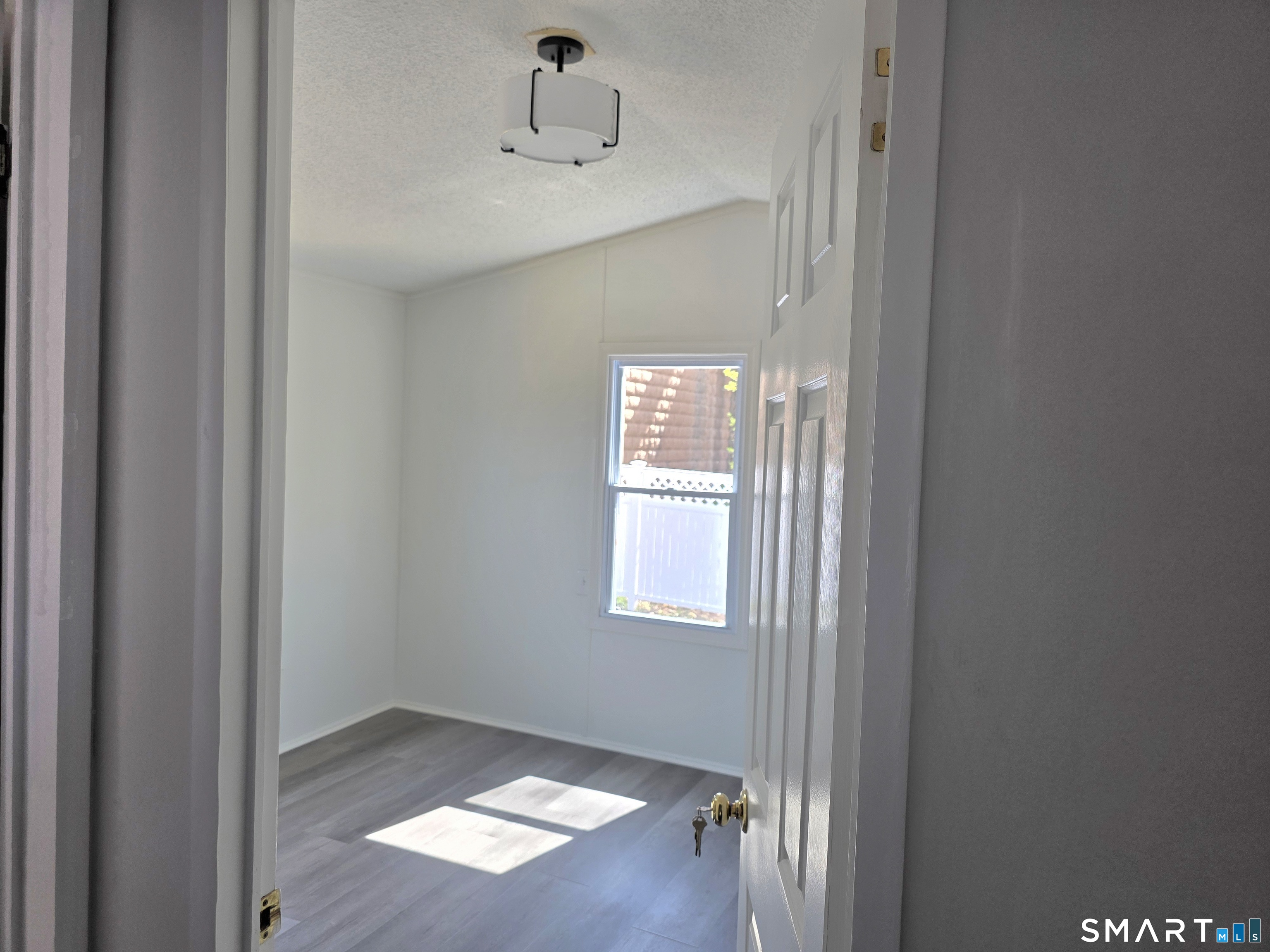500 Washington Street, Unit 5 Middletown, CT 06457 - Photo 7 of 19 a view of an empty room
