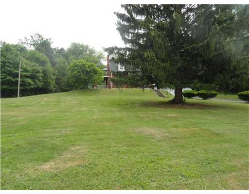 5752 Phillips Road Gibsonia, PA 15044 - Photo 4 of 18 Yard/Garden. Home situated on a little over an acre of land