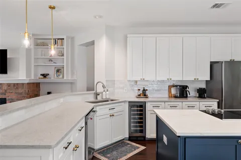$1,365,000 | 9294 Scenic Bluff Drive, Austin, TX 78733