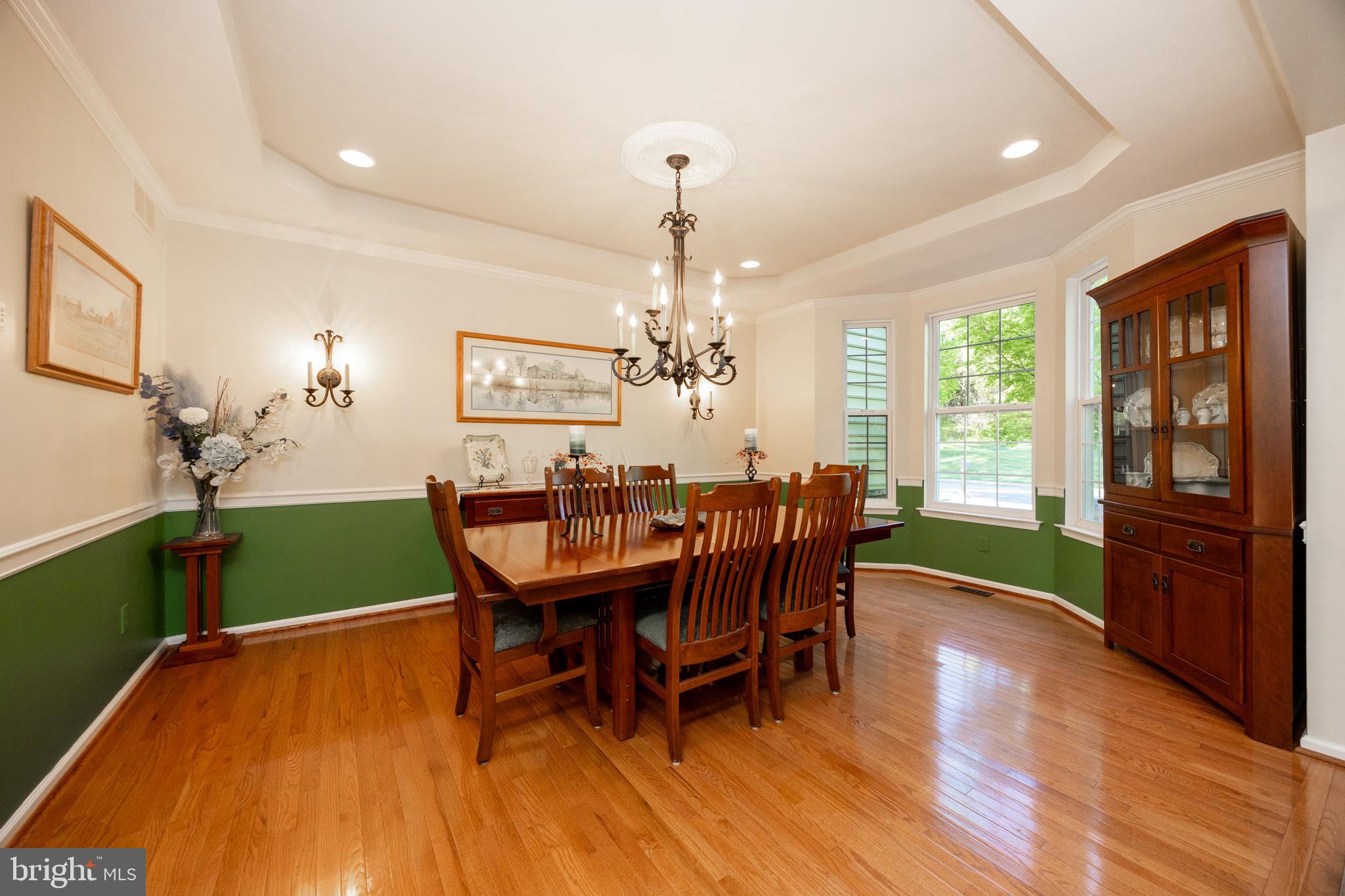 912 Nottingham Road Pottstown, PA 19465 - Photo 19 of 92 Dining room with hardwood flooring and bay window