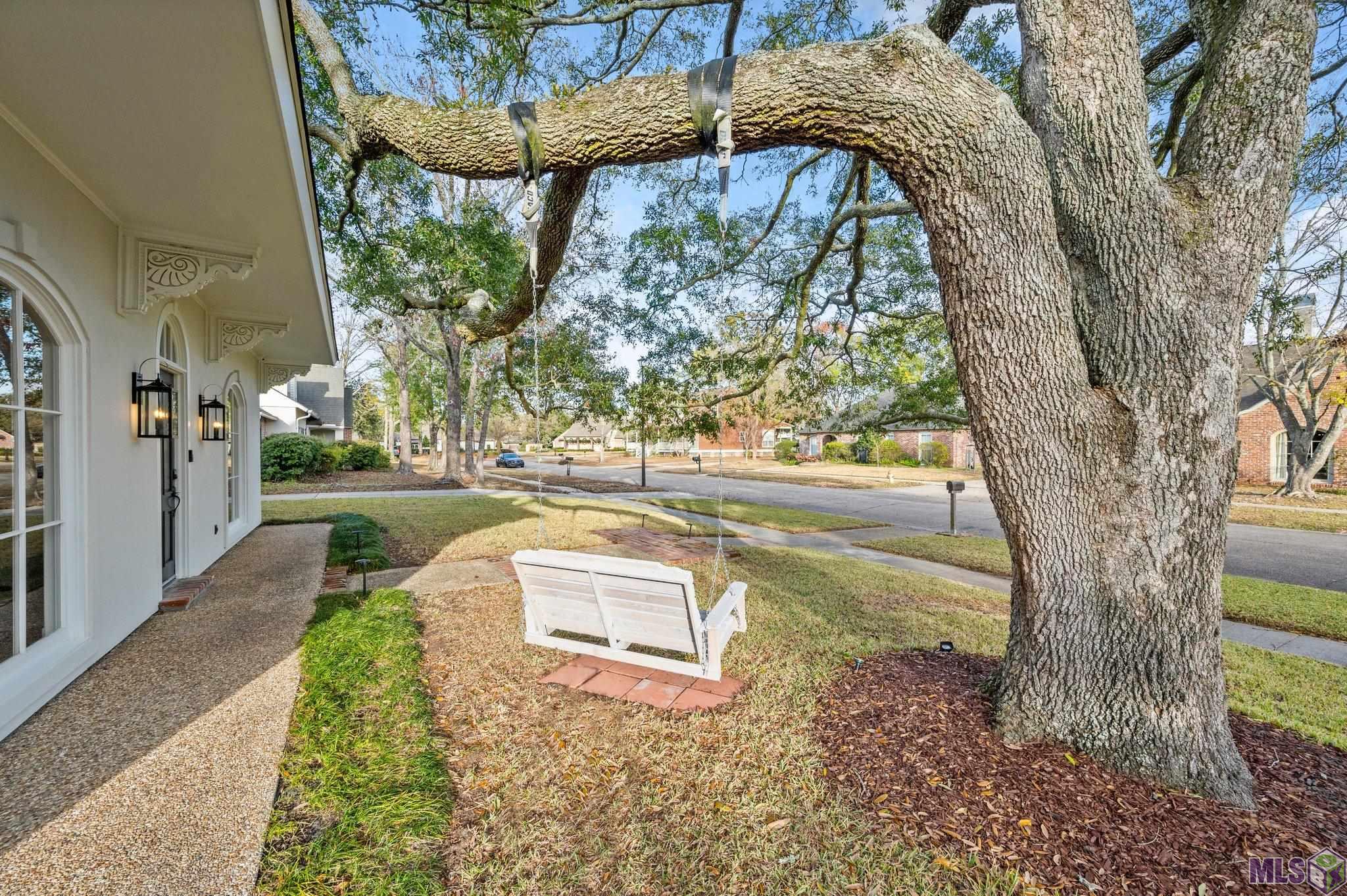 641 Millgate Place Baton Rouge, LA 70808 - Photo 4 of 36 Gallery Image 4