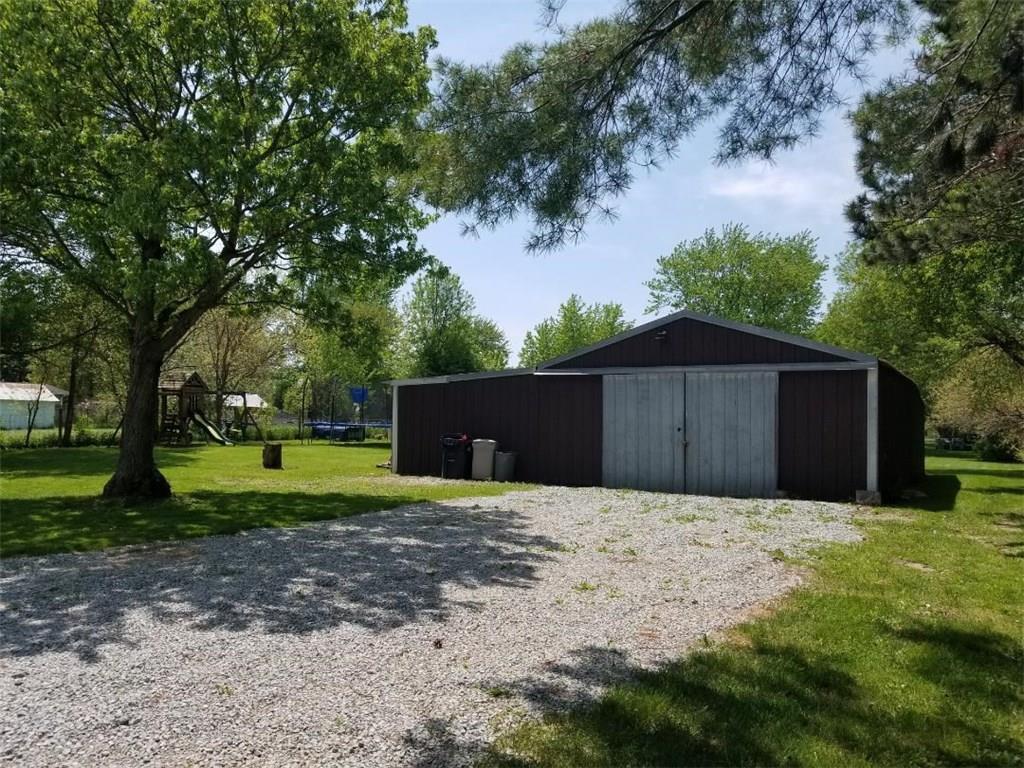 4577 South New Columbus Road Anderson, IN 46013 - Photo 3 of 24 Gallery Image 3