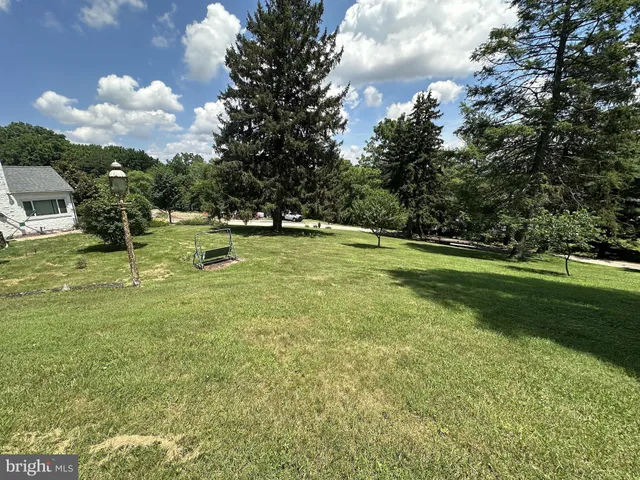 a view of a golf course