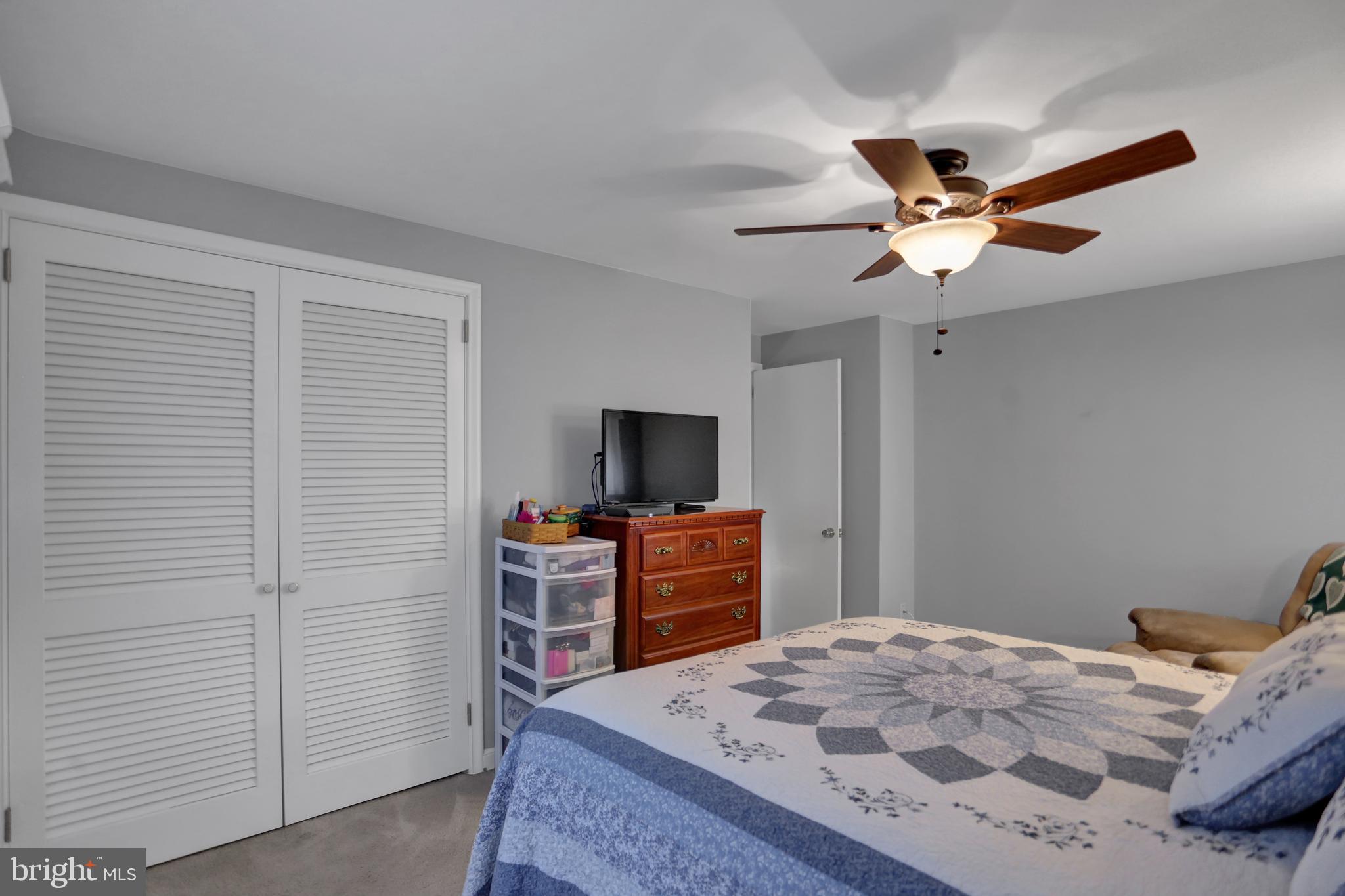 2409 Laurel Road Reading, PA 19609 - Photo 12 of 27 Gallery Image 12