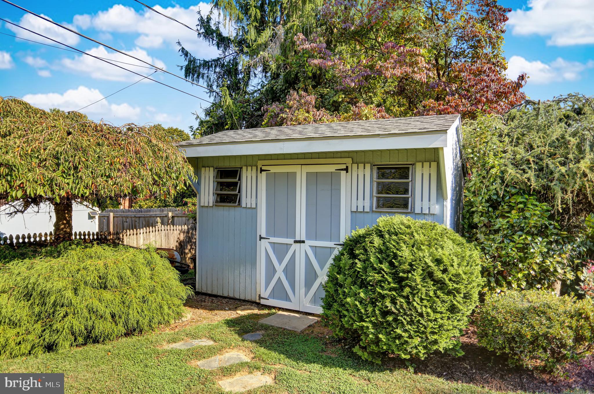 2409 Laurel Road Reading, PA 19609 - Photo 26 of 27 Gallery Image 26