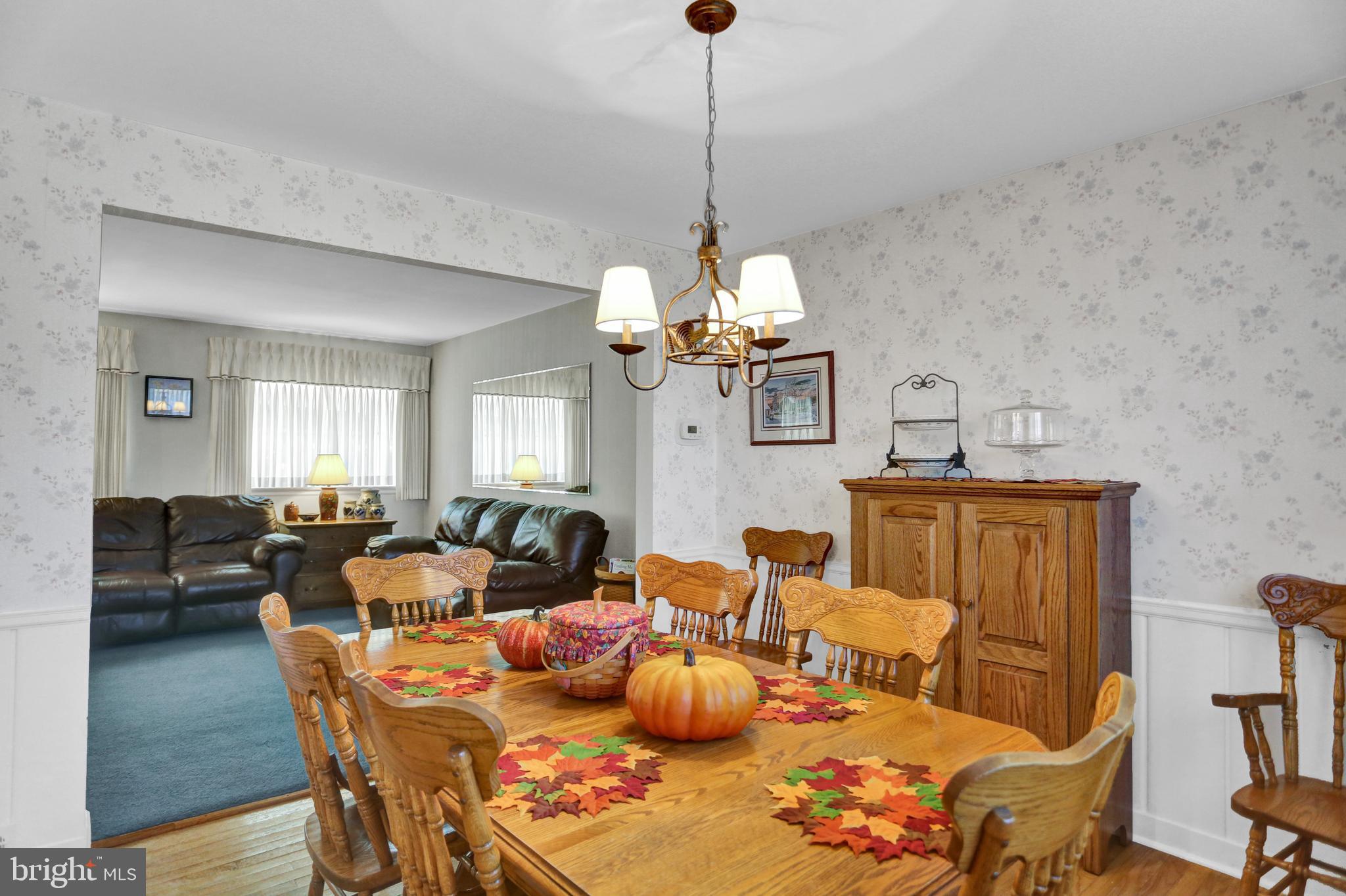 2409 Laurel Road Reading, PA 19609 - Photo 7 of 27 Gallery Image 7