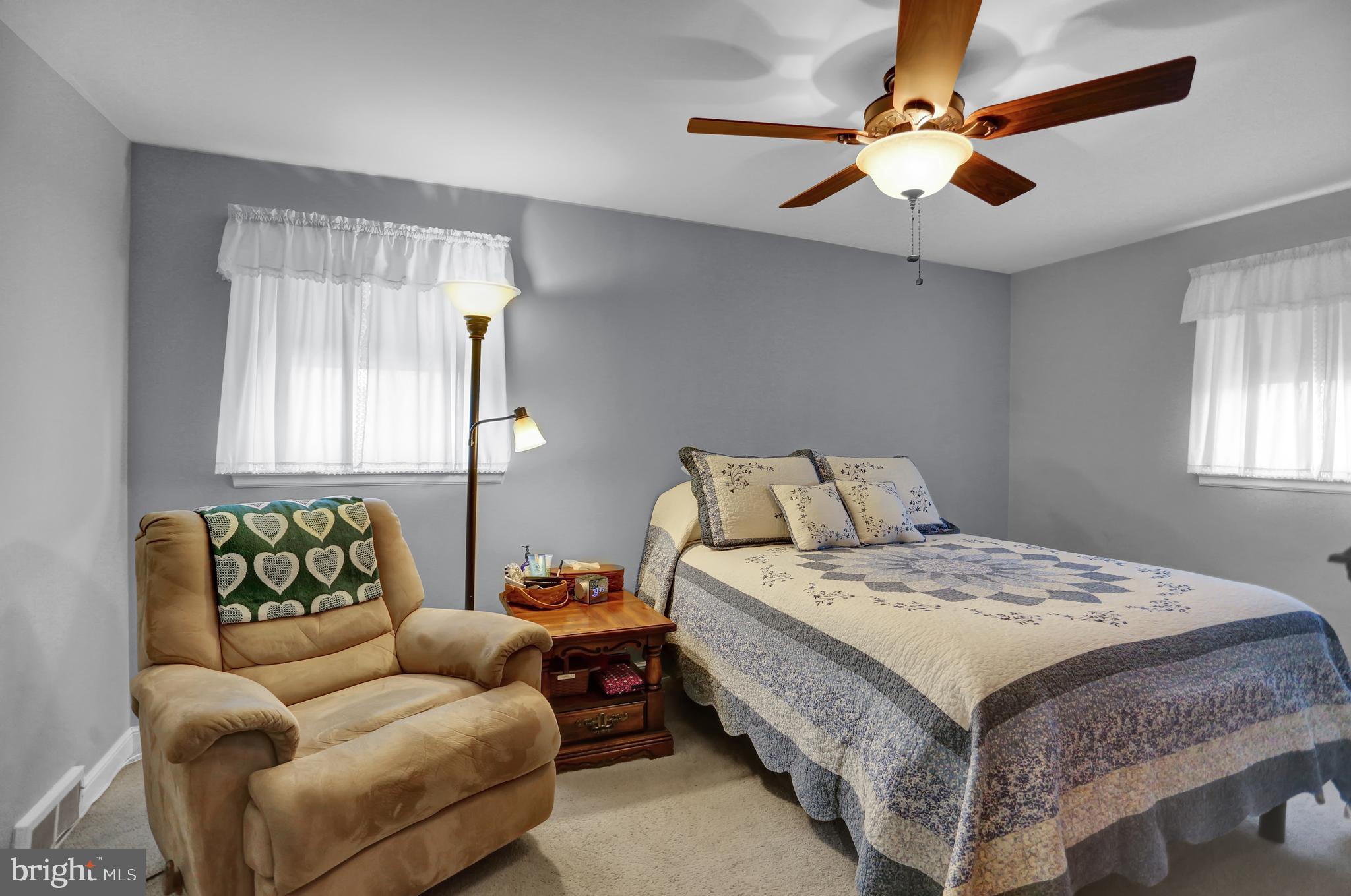 2409 Laurel Road Reading, PA 19609 - Photo 10 of 27 Gallery Image 10