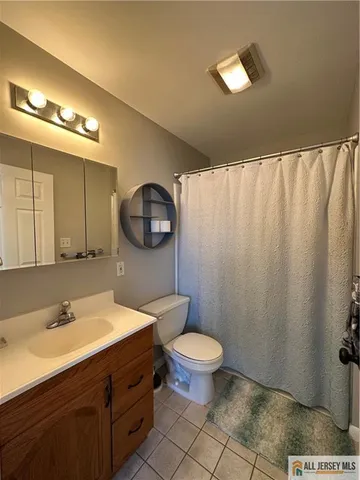 $3,200 | 16 Albourne Street, South River, NJ 08882