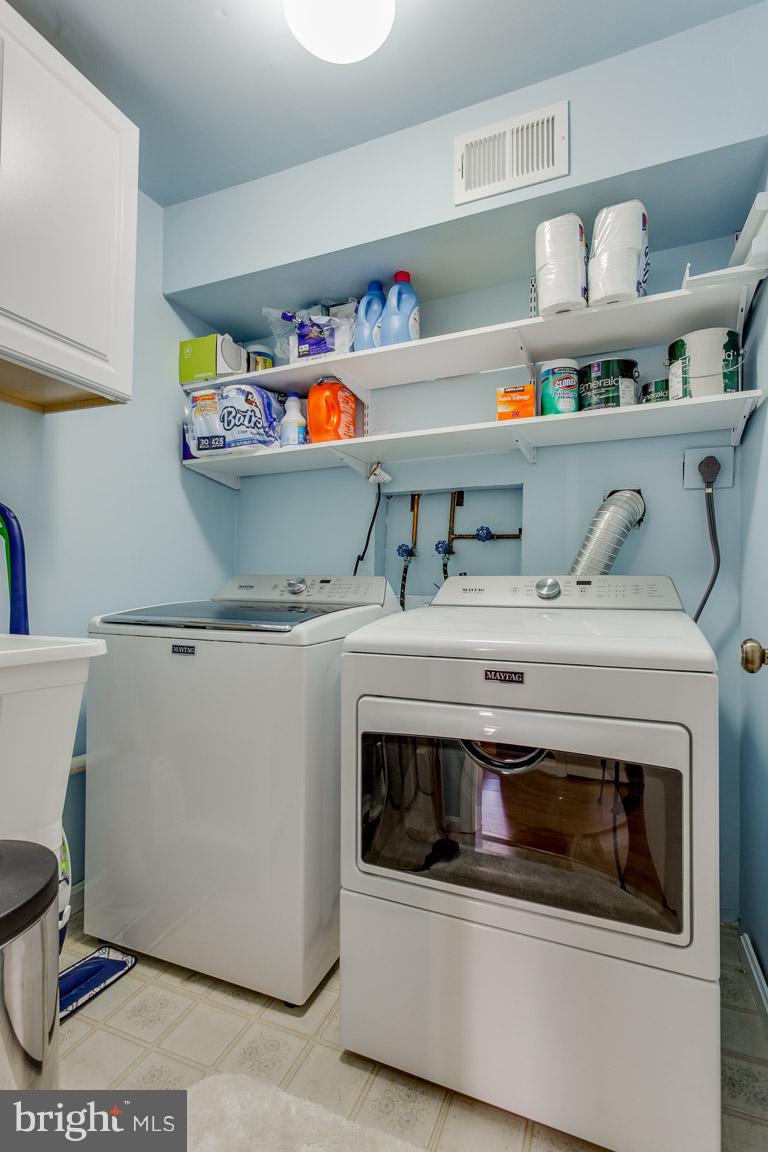 4338 Cub Run Road Chantilly, VA 20151 - Photo 21 of 27 Separate laundry room with utility tub and storage