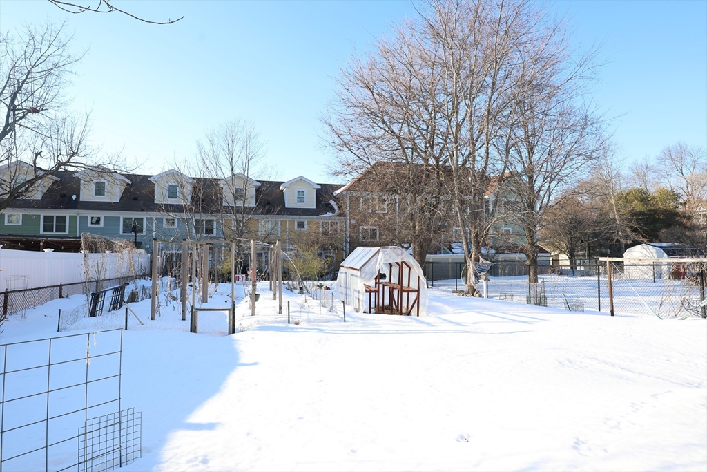 31 June Street, Unit 2 Boston, MA 02131 - Photo 14 of 14