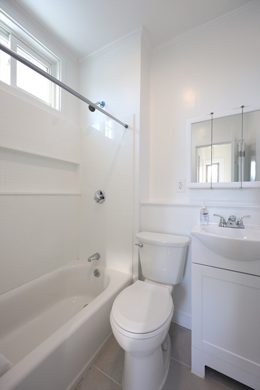 31 June Street, Unit 2 Boston, MA 02131 - Photo 10 of 14