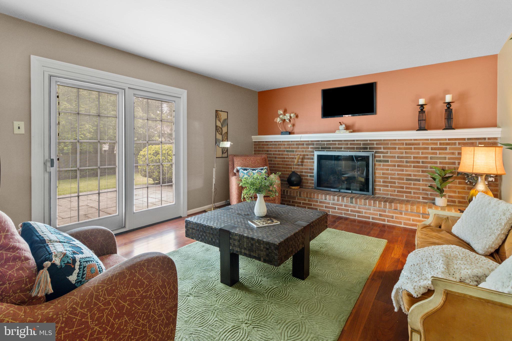 994 Roelofs Road Yardley, PA 19067 - Photo 11 of 34 Family Room w sliding door to patio