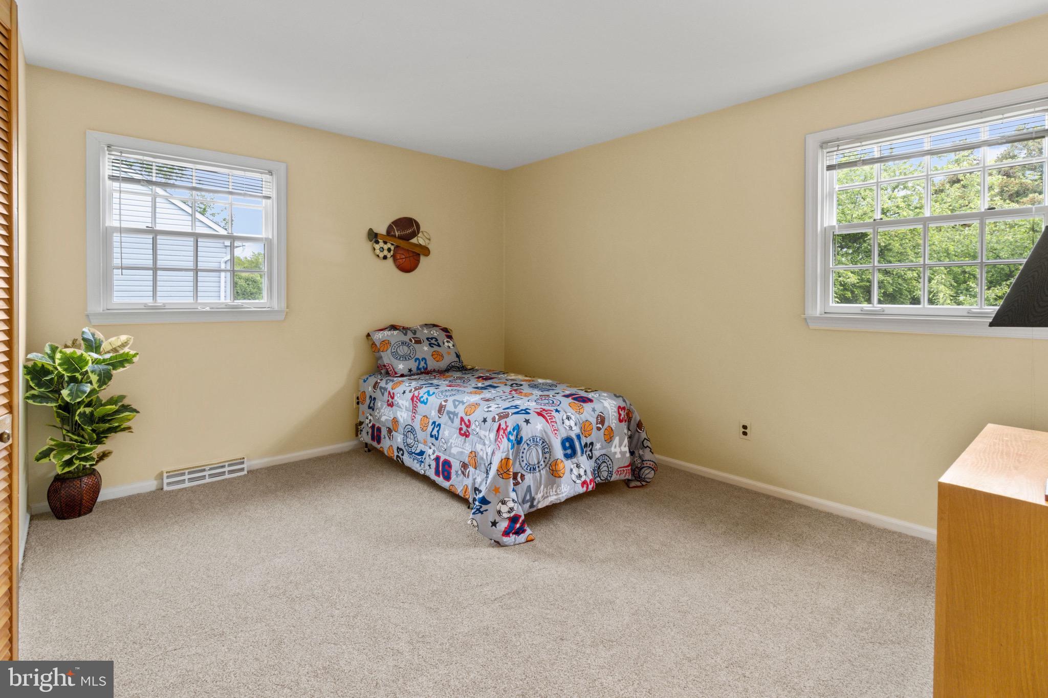 994 Roelofs Road Yardley, PA 19067 - Photo 23 of 34 Bedroom 2