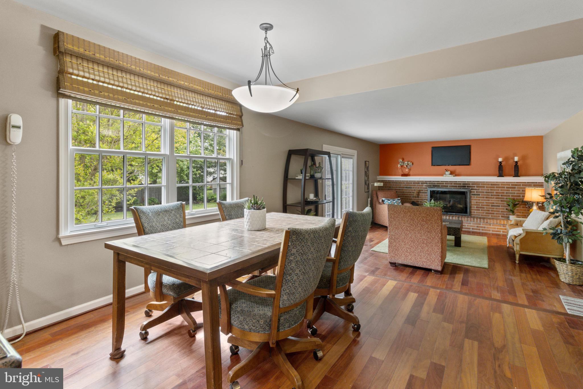 994 Roelofs Road Yardley, PA 19067 - Photo 9 of 34 Kitchen eating area open to Family Room