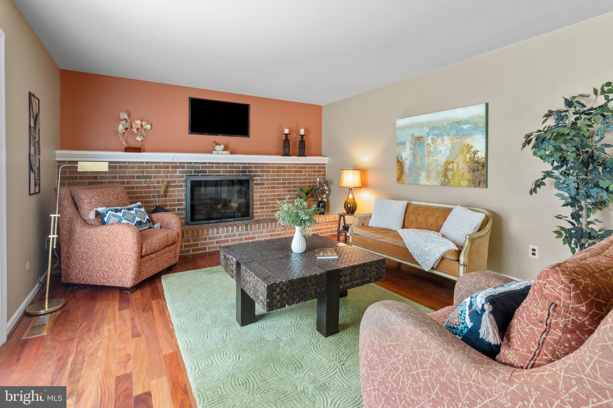 994 Roelofs Road Yardley, PA 19067 - Photo 10 of 34 Family Room w brick fireplace