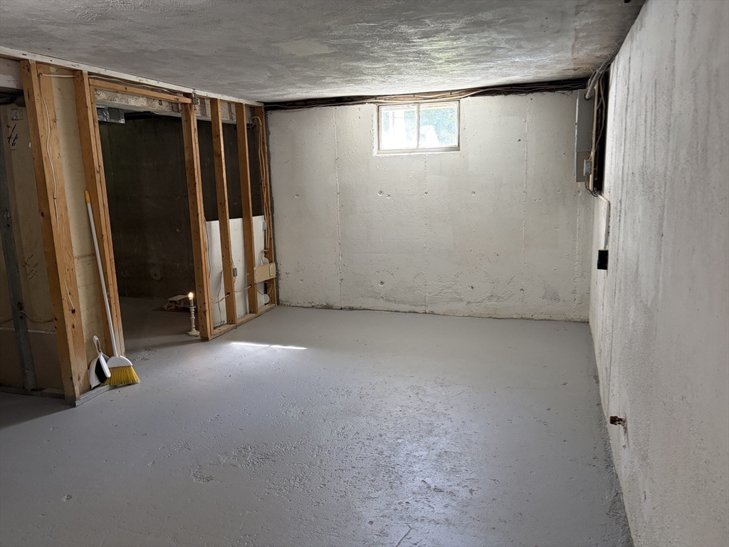 37 R Sheldon Street, Unit 37R Billerica, MA 01862 - Photo 33 of 42