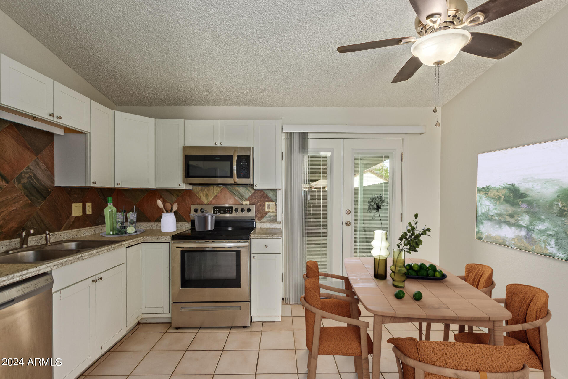 6711 West Osborn Road, Unit 111 Phoenix, AZ 85033 - Photo 14 of 27 14-Osborn.scene
