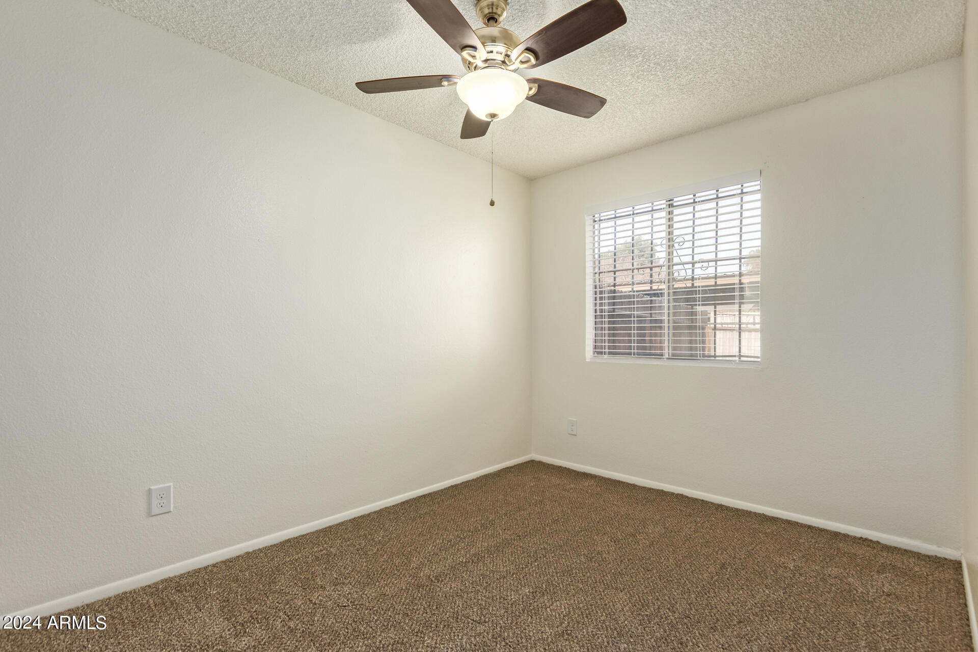 6711 West Osborn Road, Unit 111 Phoenix, AZ 85033 - Photo 20 of 27 0019-19 - Osborn