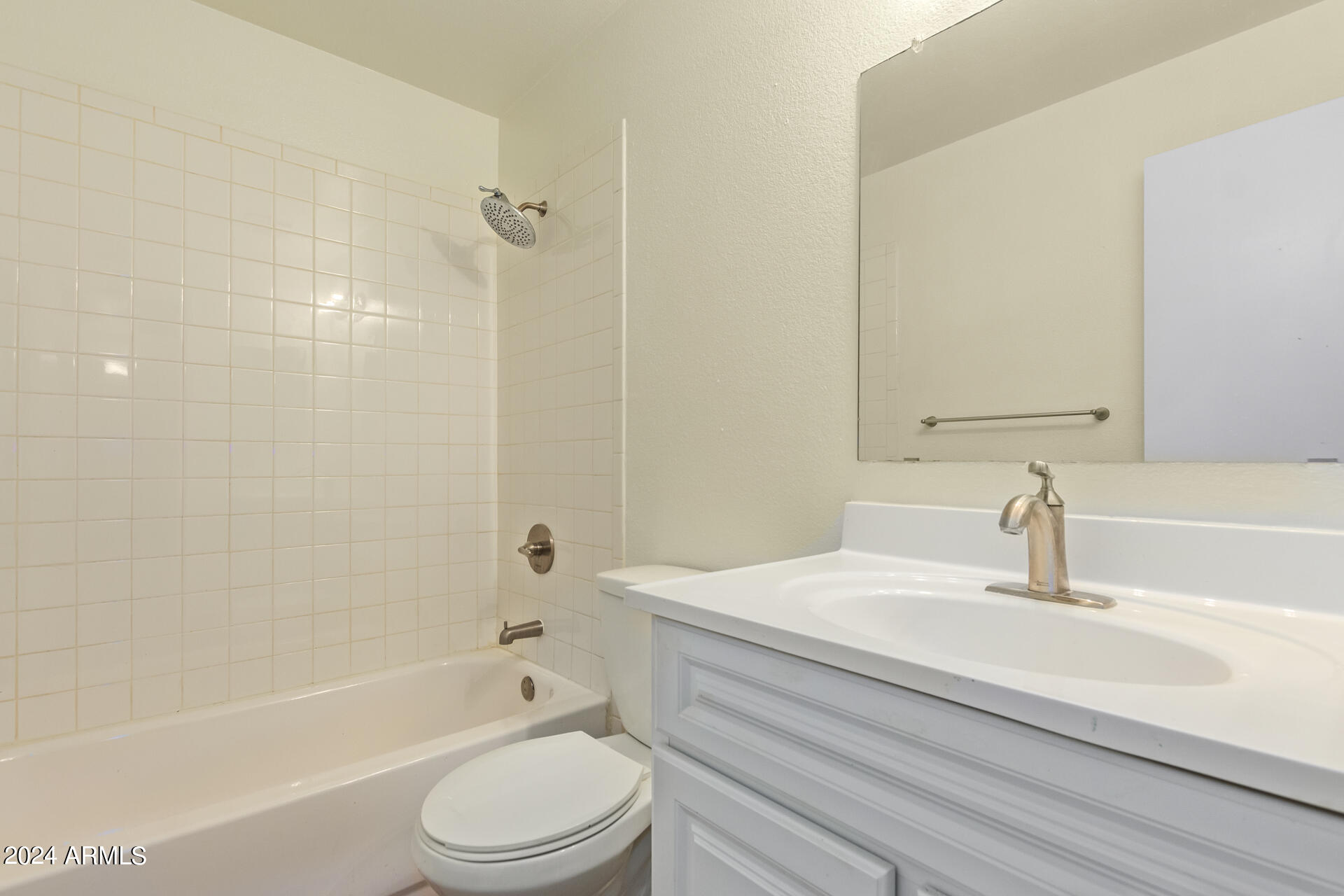 6711 West Osborn Road, Unit 111 Phoenix, AZ 85033 - Photo 24 of 27 0023-23 - Osborn