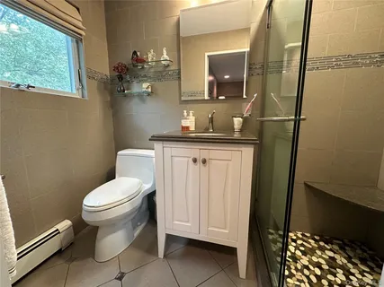 $1,299,990 | 25 Surry Hill Place, Huntington, NY 11743