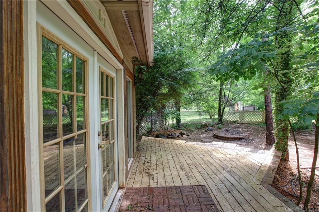 6814 Pence Road, Unit 5 Charlotte, NC 28227 - Photo 11 of 26 Gallery Image 11