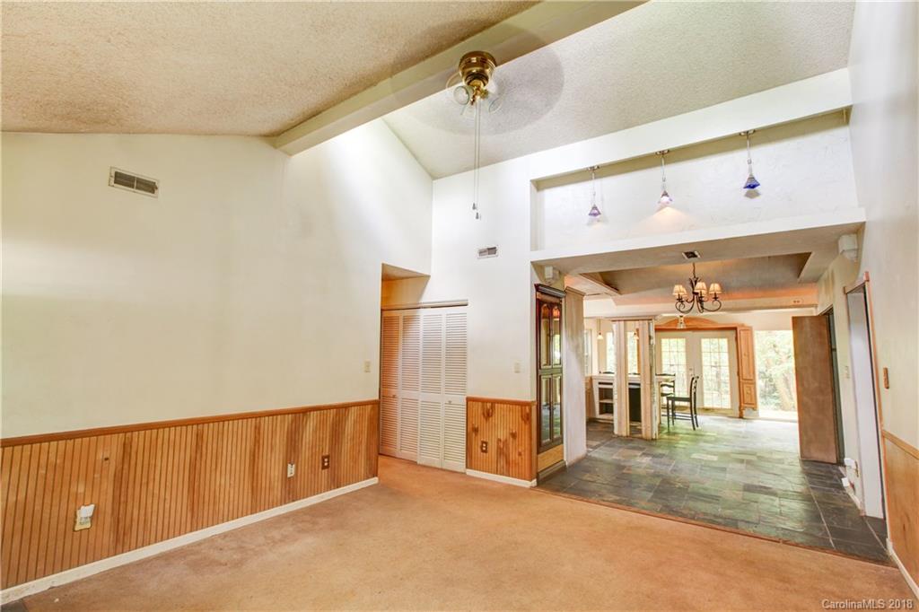 6814 Pence Road, Unit 5 Charlotte, NC 28227 - Photo 15 of 26 Gallery Image 15