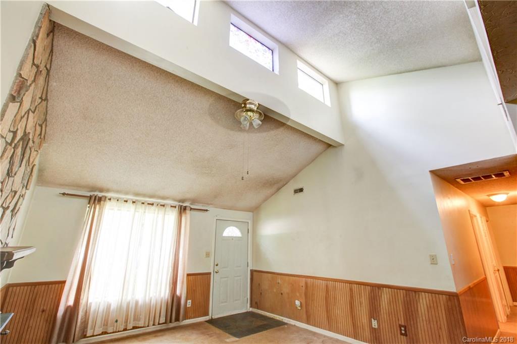 6814 Pence Road, Unit 5 Charlotte, NC 28227 - Photo 17 of 26 Gallery Image 17