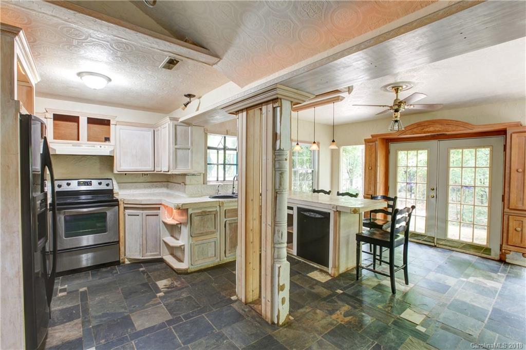 6814 Pence Road, Unit 5 Charlotte, NC 28227 - Photo 21 of 26 Gallery Image 21