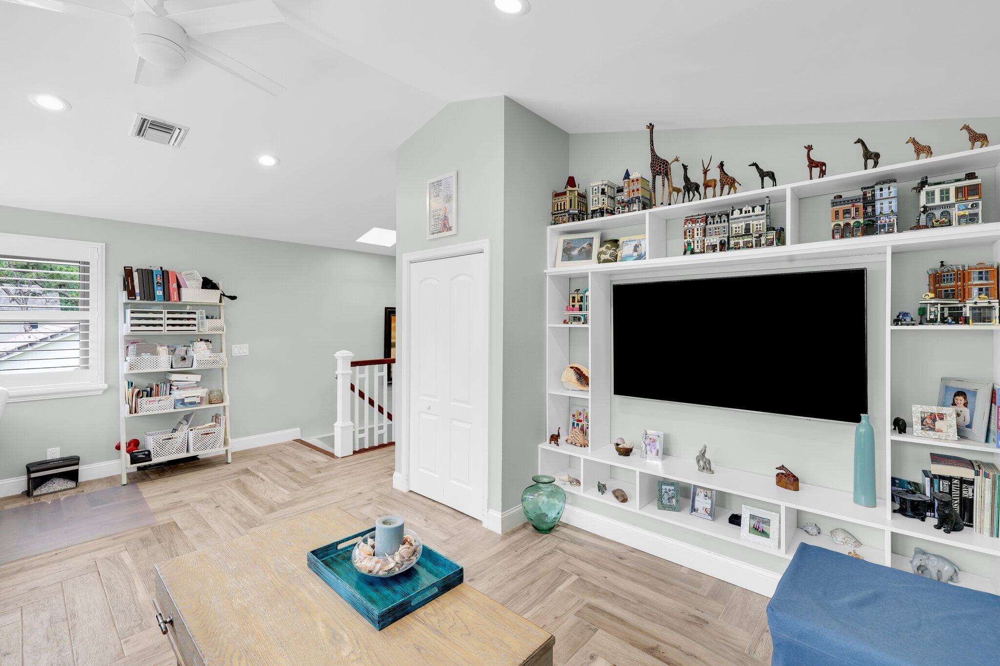 2400 Northwest 39th Street Boca Raton, FL 33431 - Photo 31 of 79 2400 NW 39th St - 44.jpg-SMALL