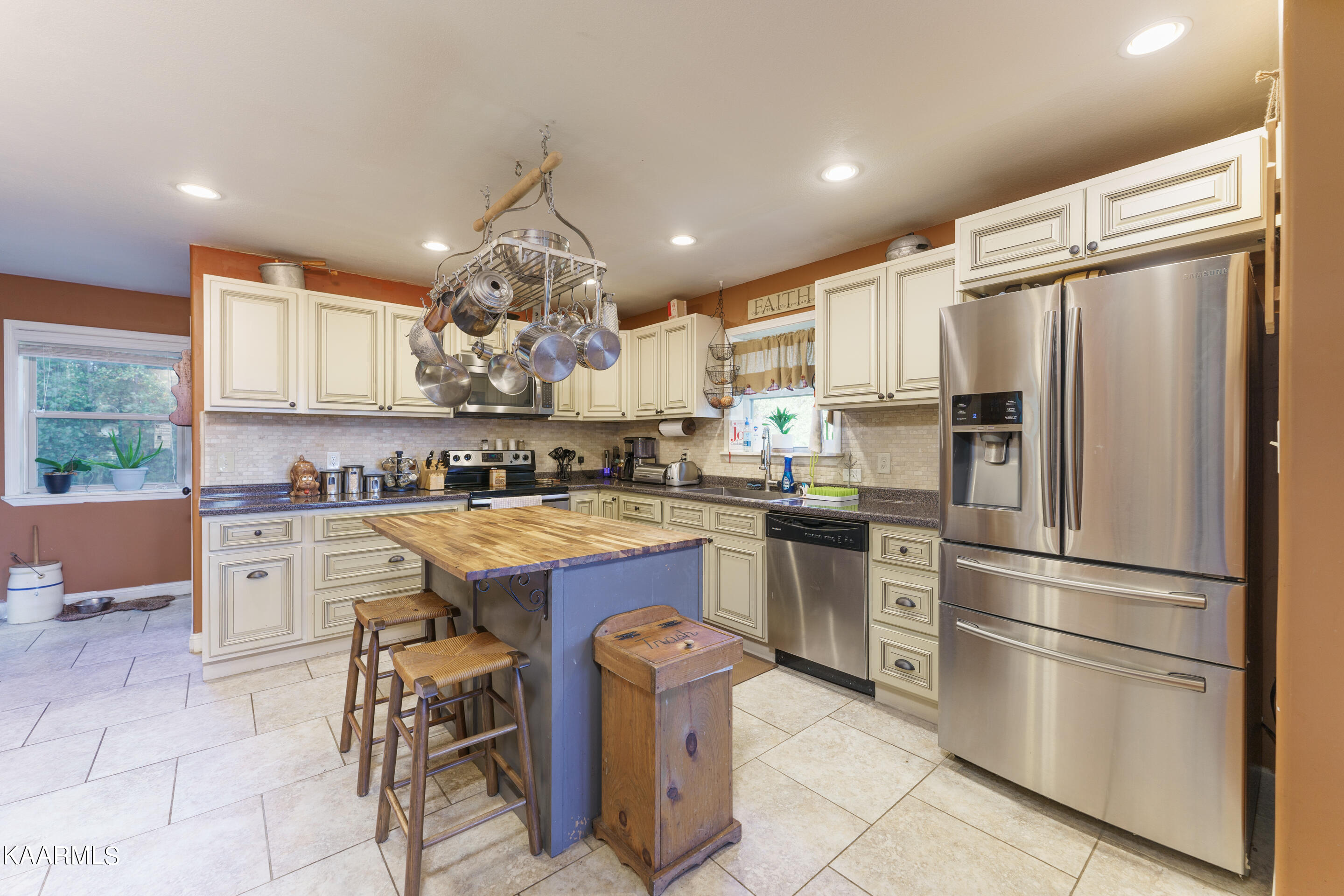 1602 Rays Gap Road Seymour, TN 37865 - Photo 10 of 36 kitchen_