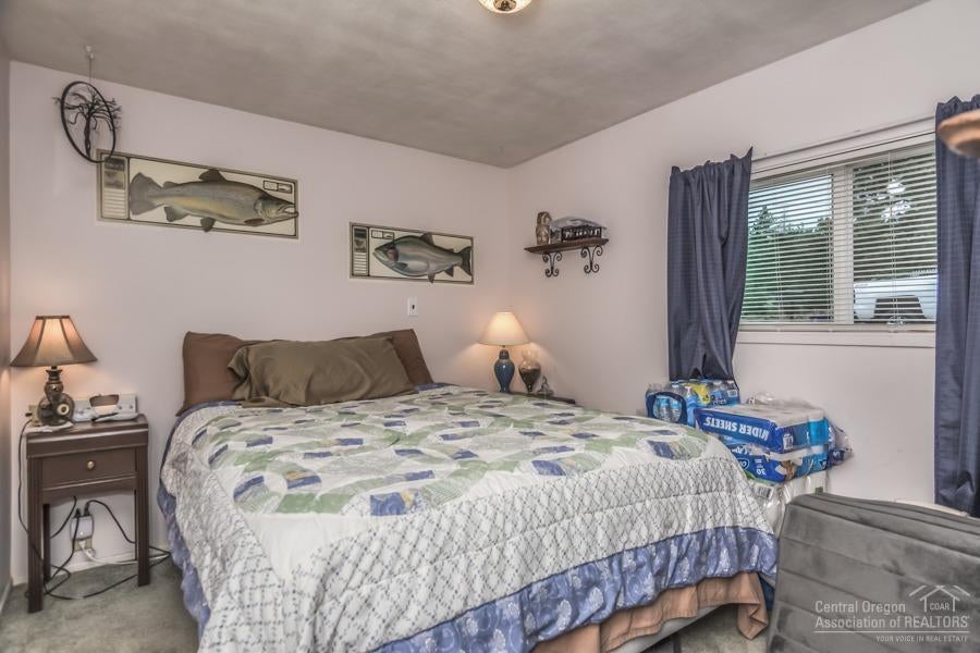 2148 Northwest Awbrey Road Bend, OR 97703 - Photo 14 of 24 Gallery Image 14