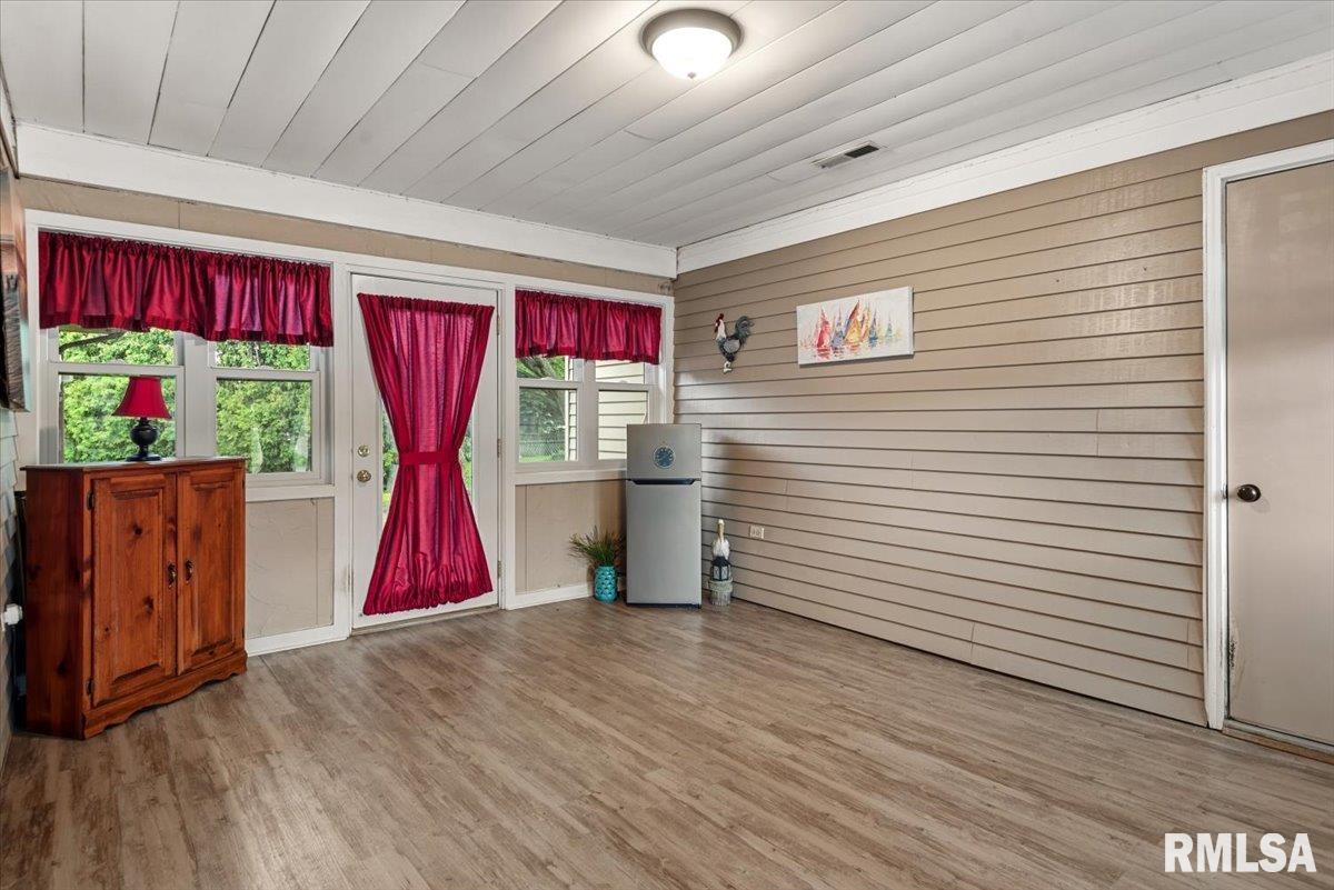 2000 Stockton Drive Springfield, IL 62703 - Photo 11 of 29 Gallery Image 11