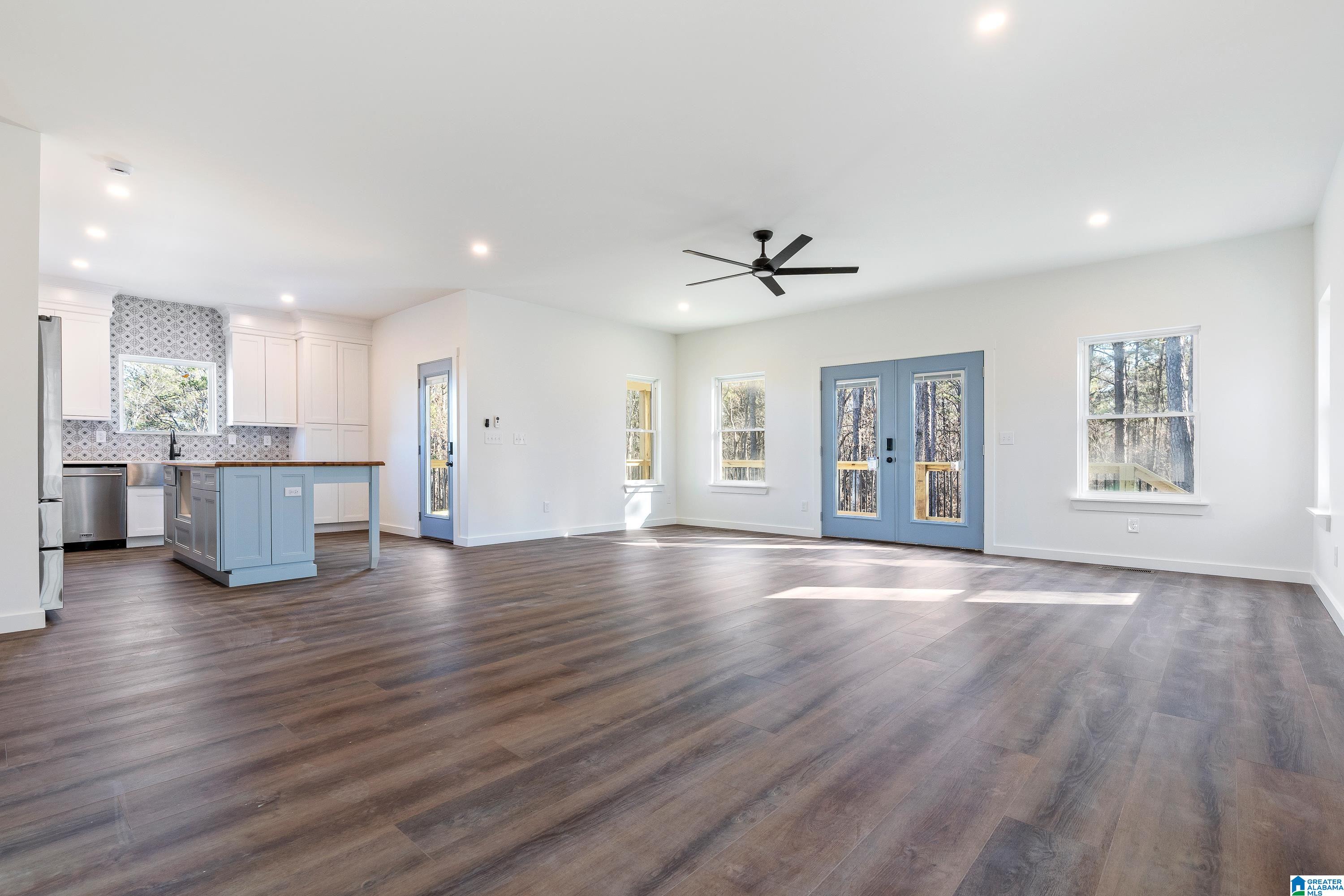 247 Weatherly Club Drive Alabaster, AL 35007 - Photo 10 of 51