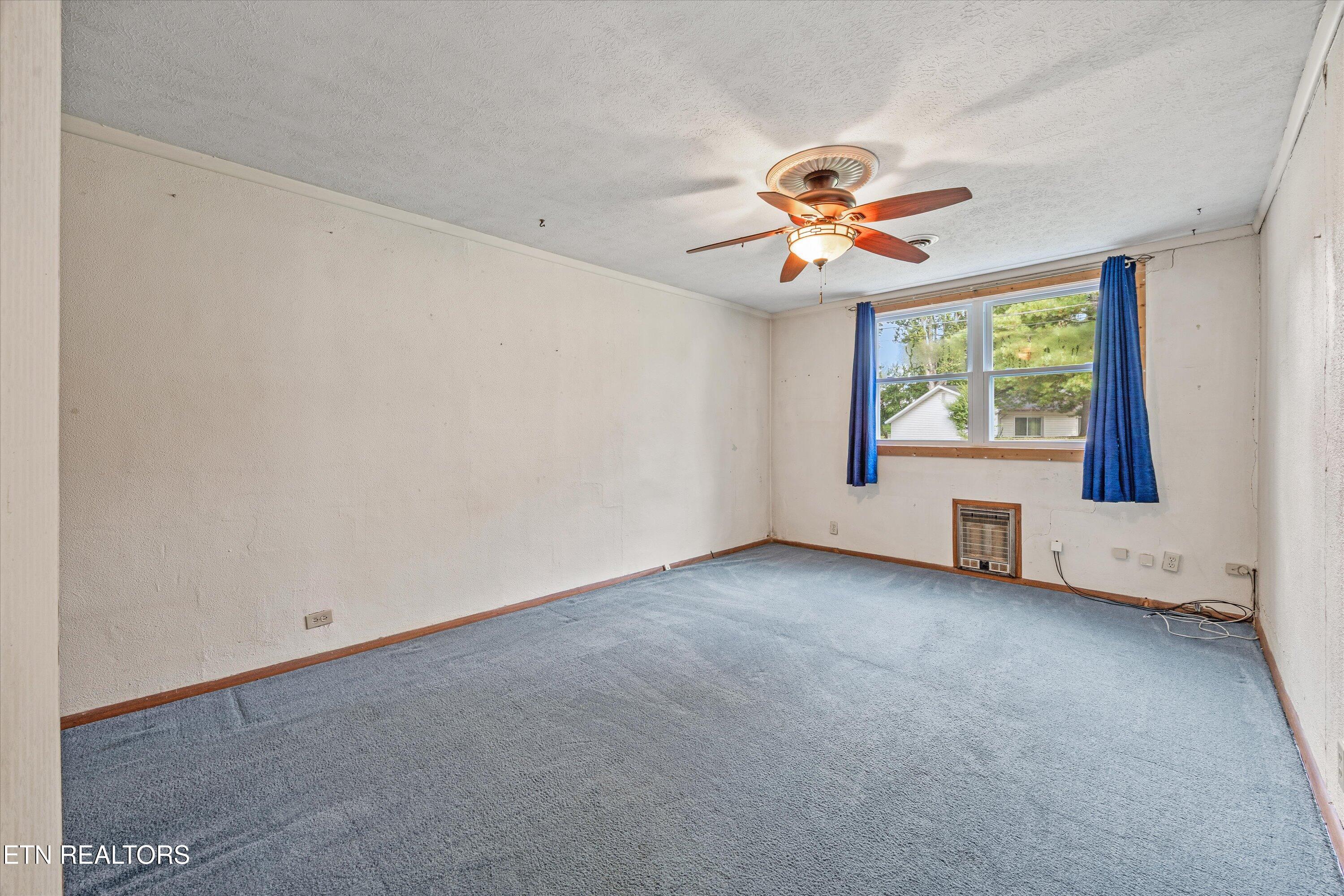 112 Nasson Lane Oak Ridge, TN 37830 - Photo 14 of 20 1800