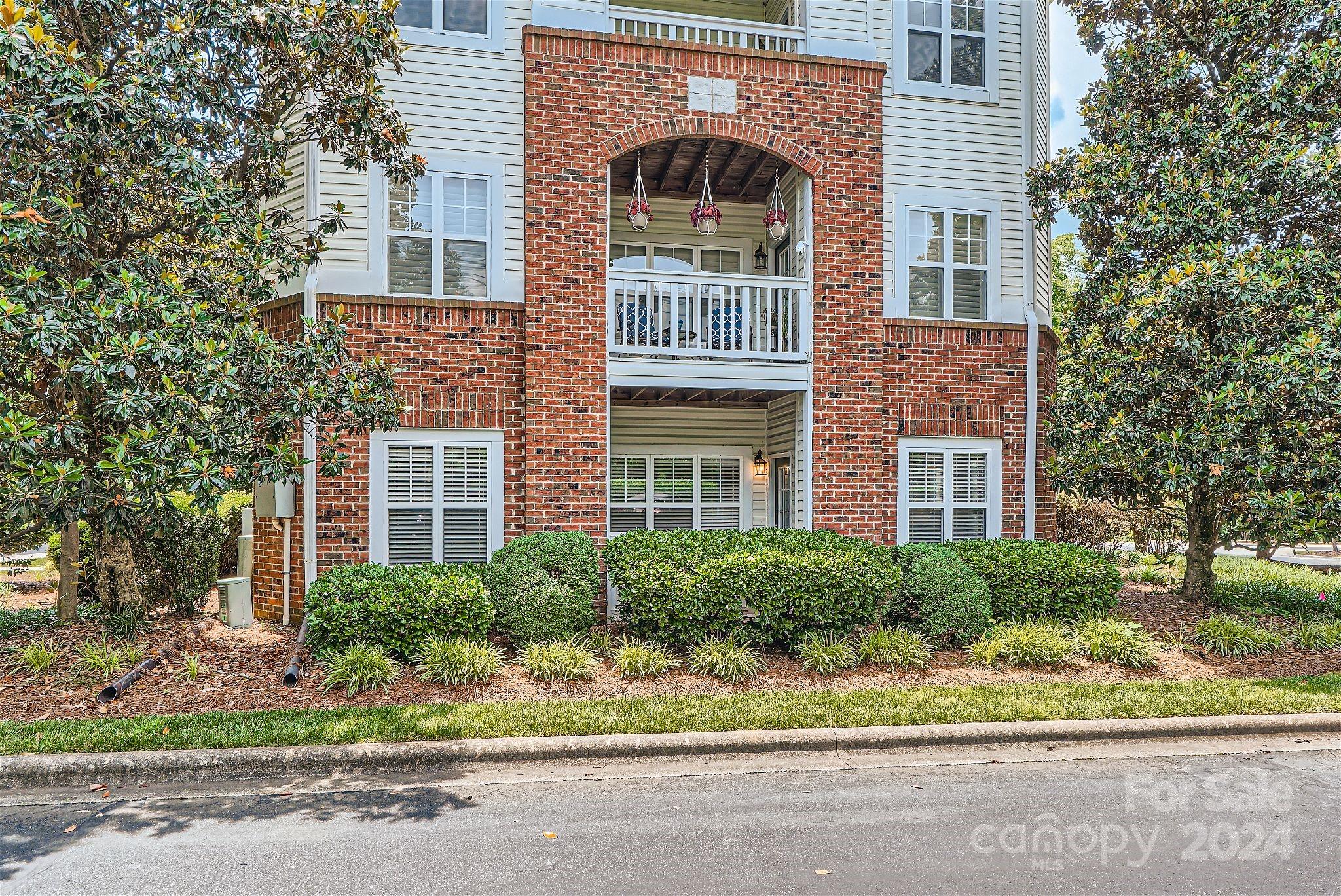 5730 Closeburn Road, Unit P Charlotte, NC 28210 - Photo 25 of 27 Gallery Image 25