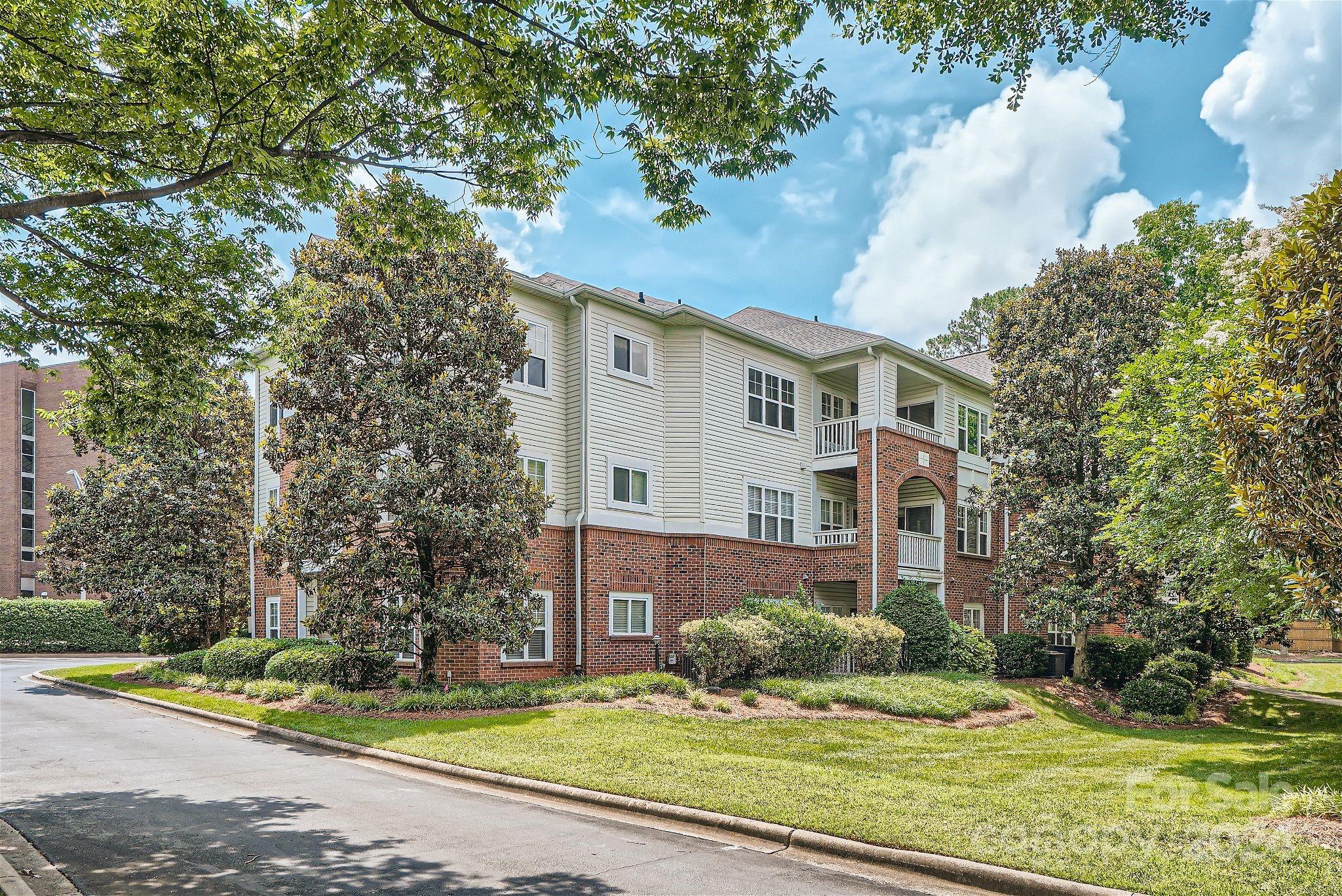 5730 Closeburn Road, Unit P Charlotte, NC 28210 - Photo 27 of 27 Gallery Image 27