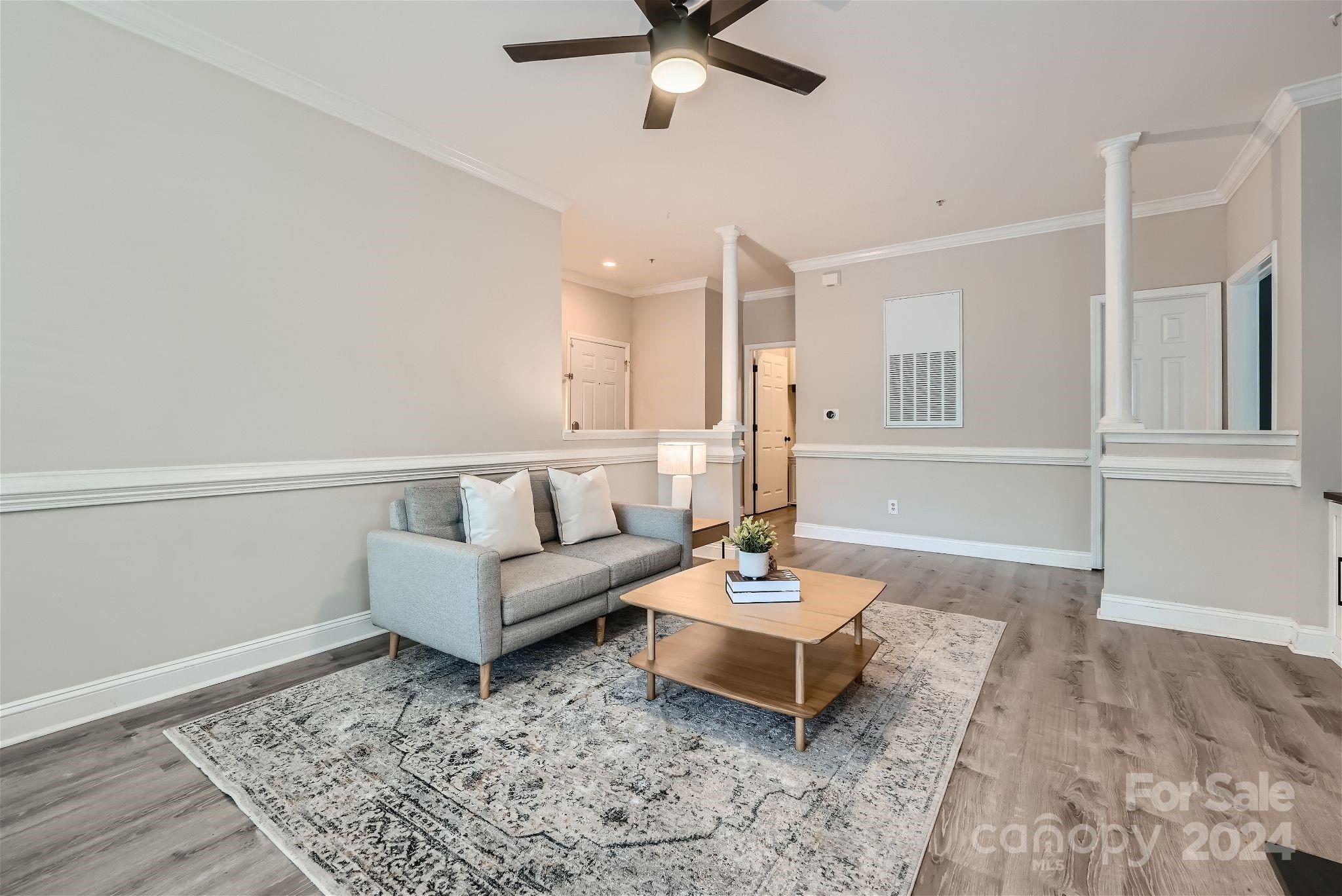 5730 Closeburn Road, Unit P Charlotte, NC 28210 - Photo 5 of 27 Gallery Image 5