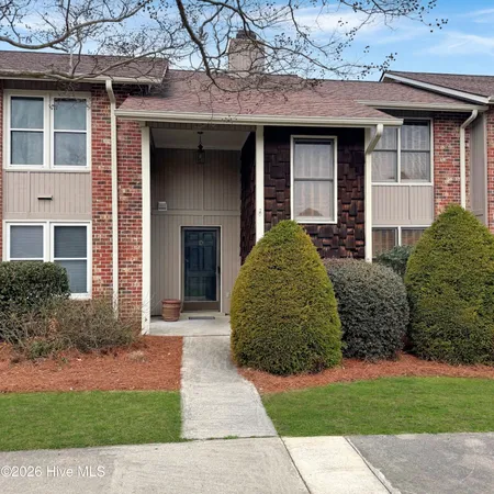 $1,575 | 1849 Quail Ridge Road, Unit D, Greenville, NC 27858