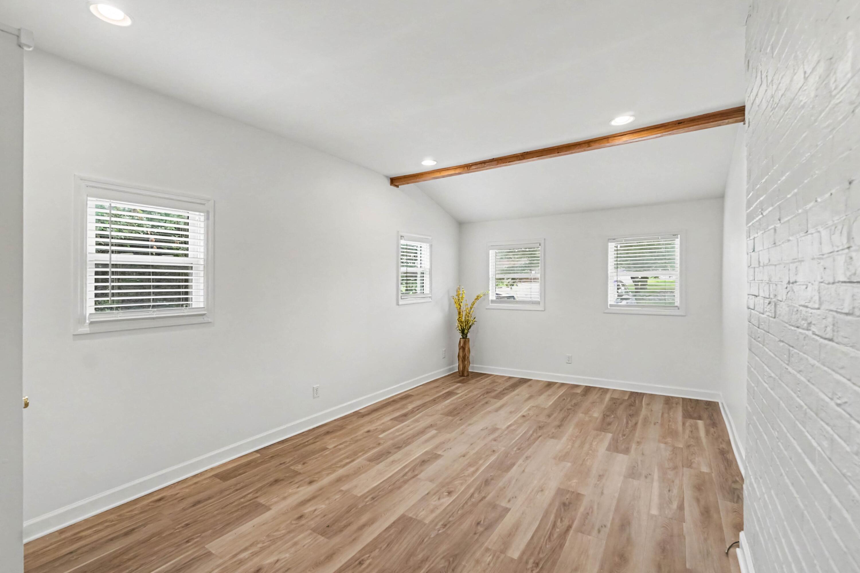 483 Springhill Drive Lexington, KY 40503 - Photo 6 of 30 Comfortable primary bedroom offering privacy and generous space to unwind.