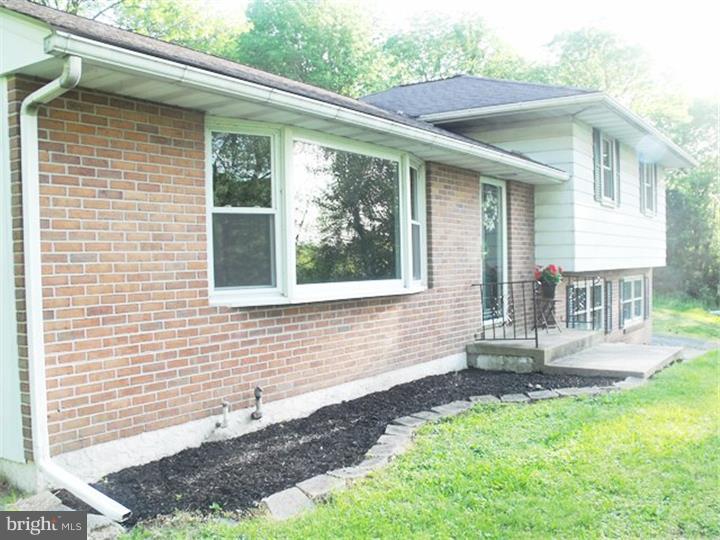 1440 Sell Road Pottstown, PA 19464 - Photo 7 of 12 Gallery Image 7