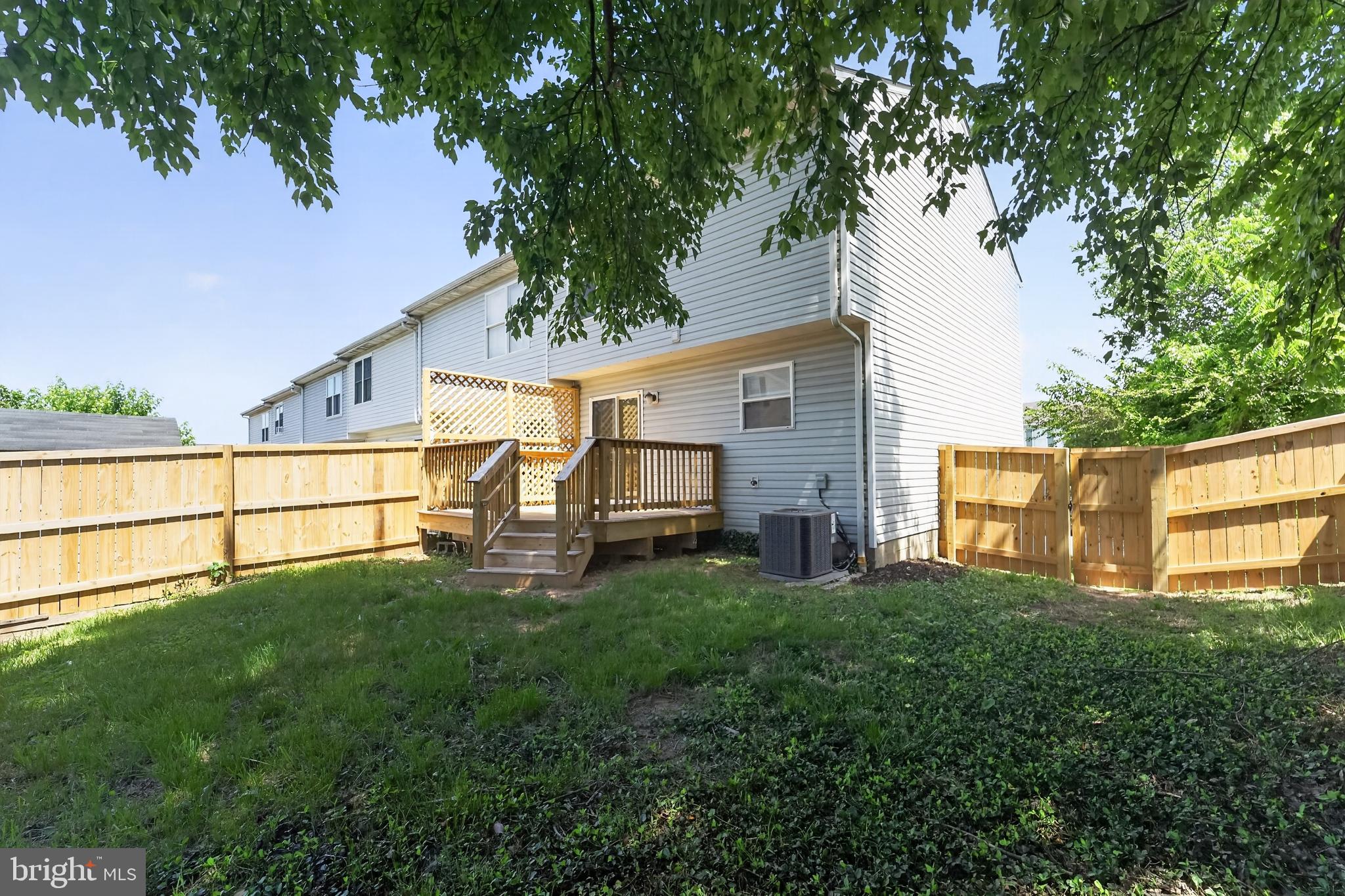 4630 Warren Tree Way Baltimore, MD 21229 - Photo 10 of 29