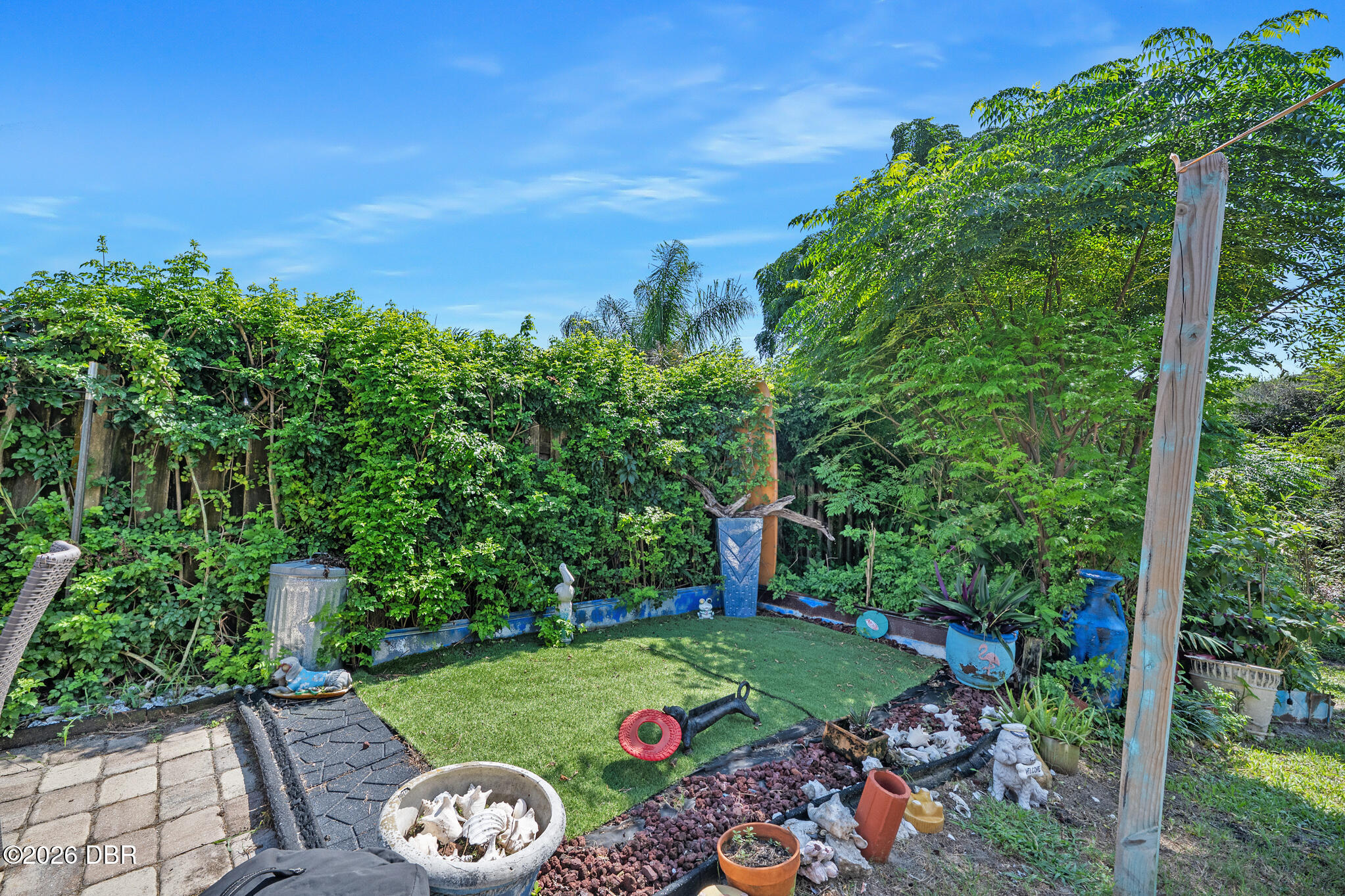 2828 Ridge Road Daytona Beach, FL 32118 - Photo 21 of 61 Astroturf play area