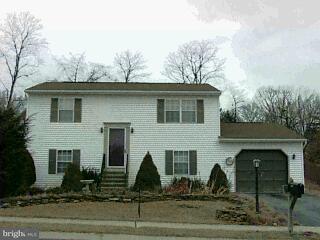 2445 Heather Road York, PA 17408 - Photo 1 of 1 Gallery Image 1