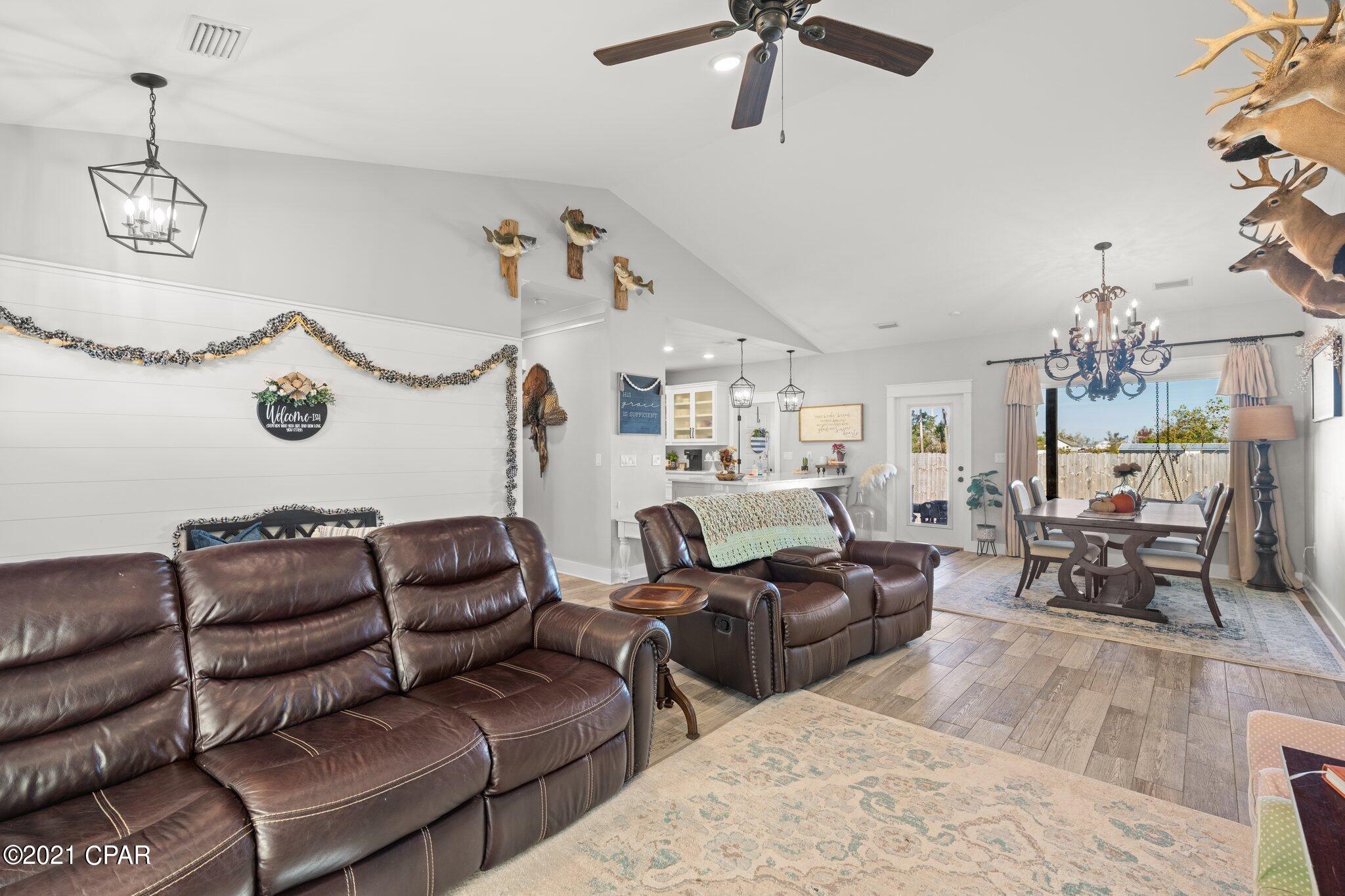 3401 Douglas Road Panama City, FL 32405 - Photo 10 of 37 Gallery Image 10