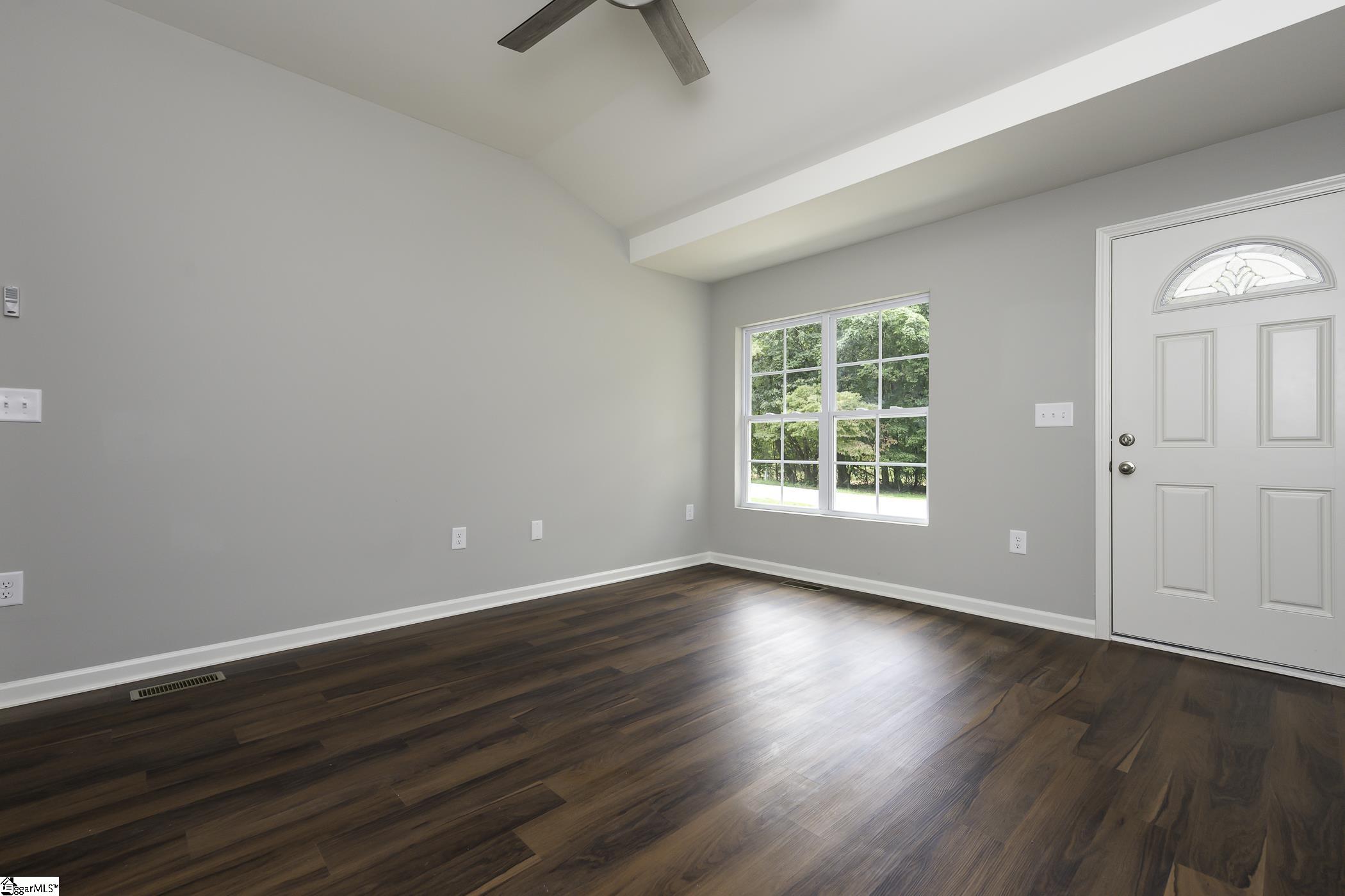 1506 Robert P Jeanes Road Easley, SC 29640 - Photo 14 of 35