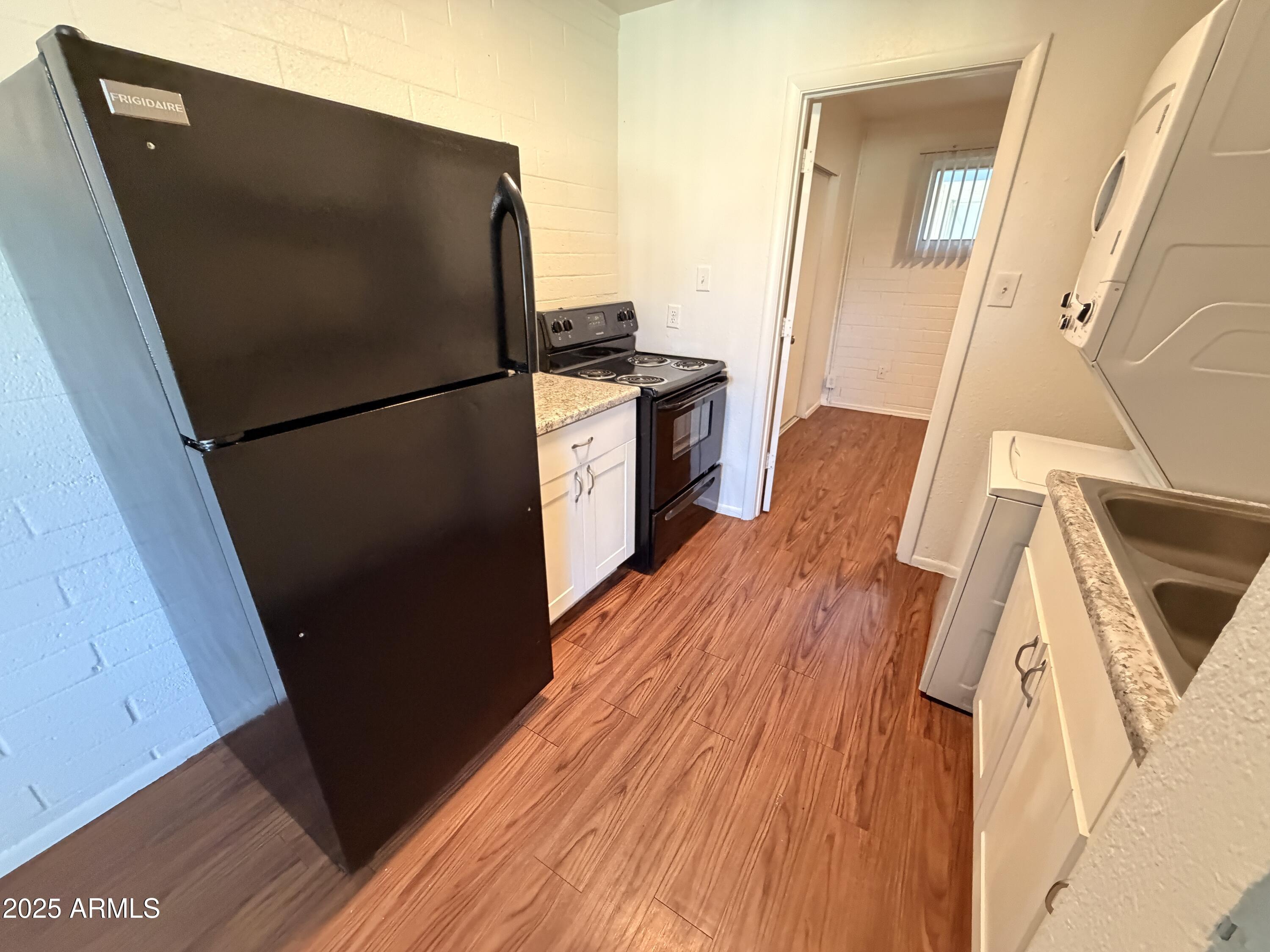 6802 West Glendale Avenue, Unit 11 Glendale, AZ 85303 - Photo 5 of 11 IMG_3364