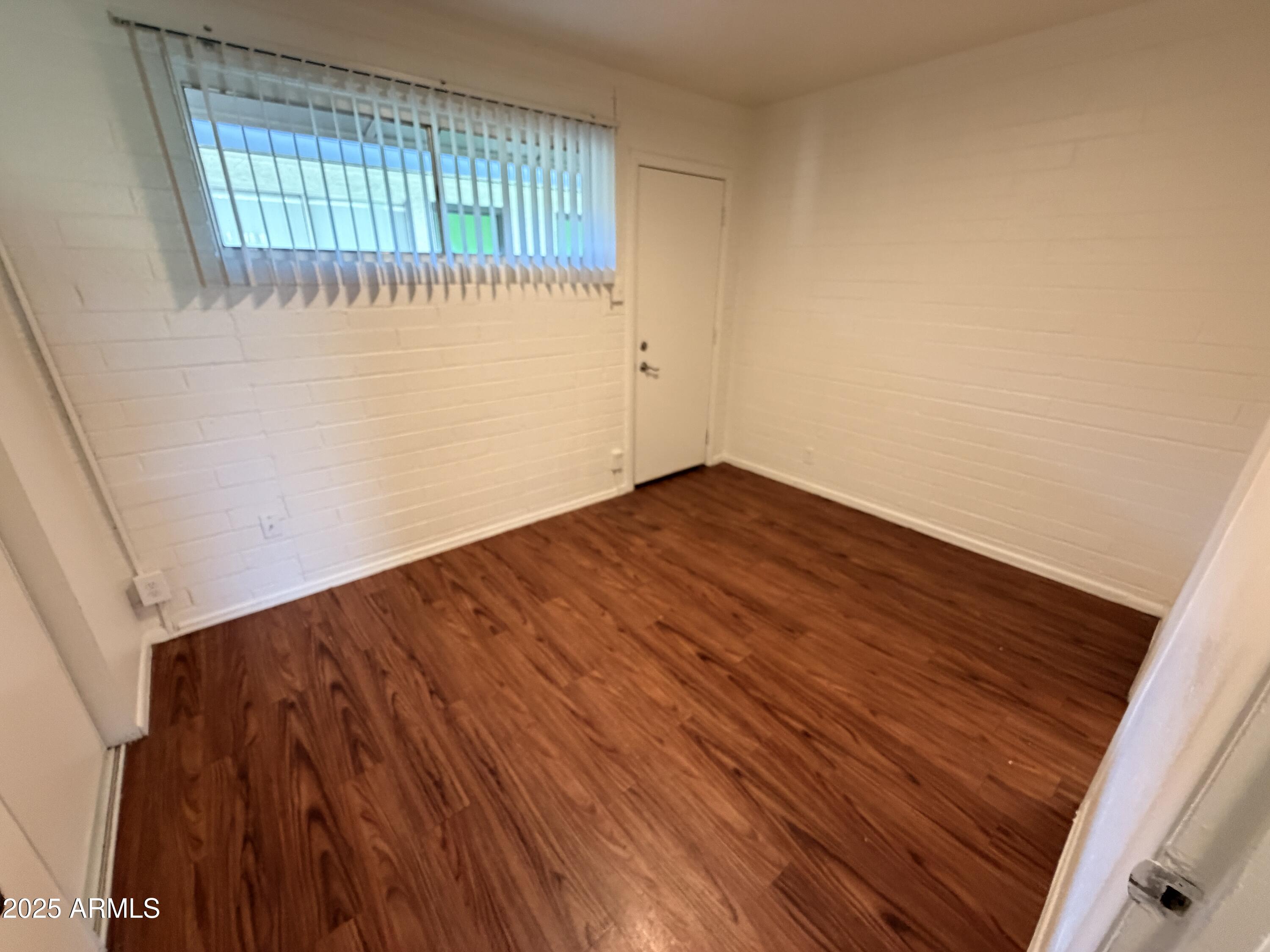 6802 West Glendale Avenue, Unit 11 Glendale, AZ 85303 - Photo 7 of 11 IMG_3372