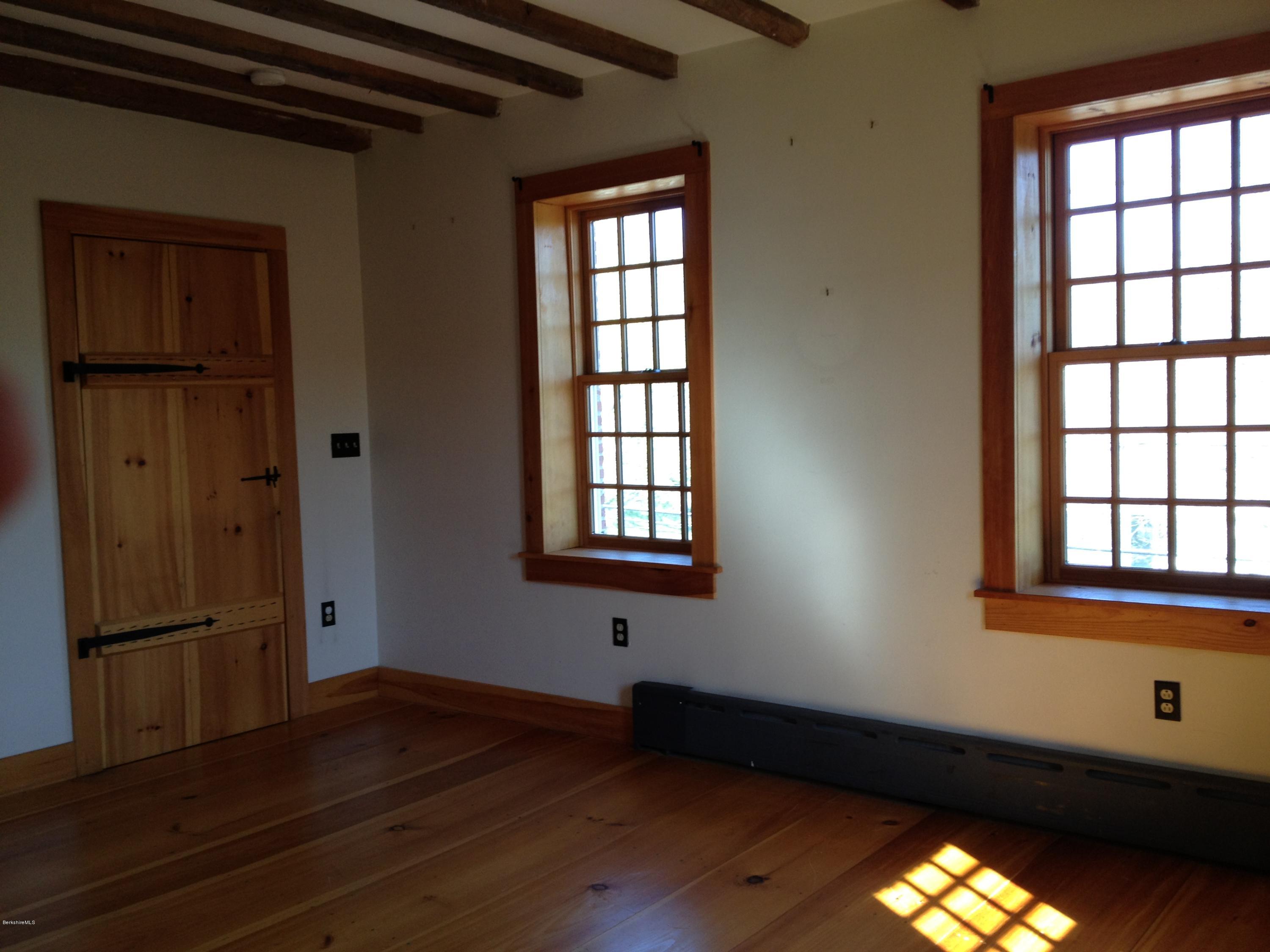 11 W Road Adams, MA 01220 - Photo 6 of 31 IMG_0120